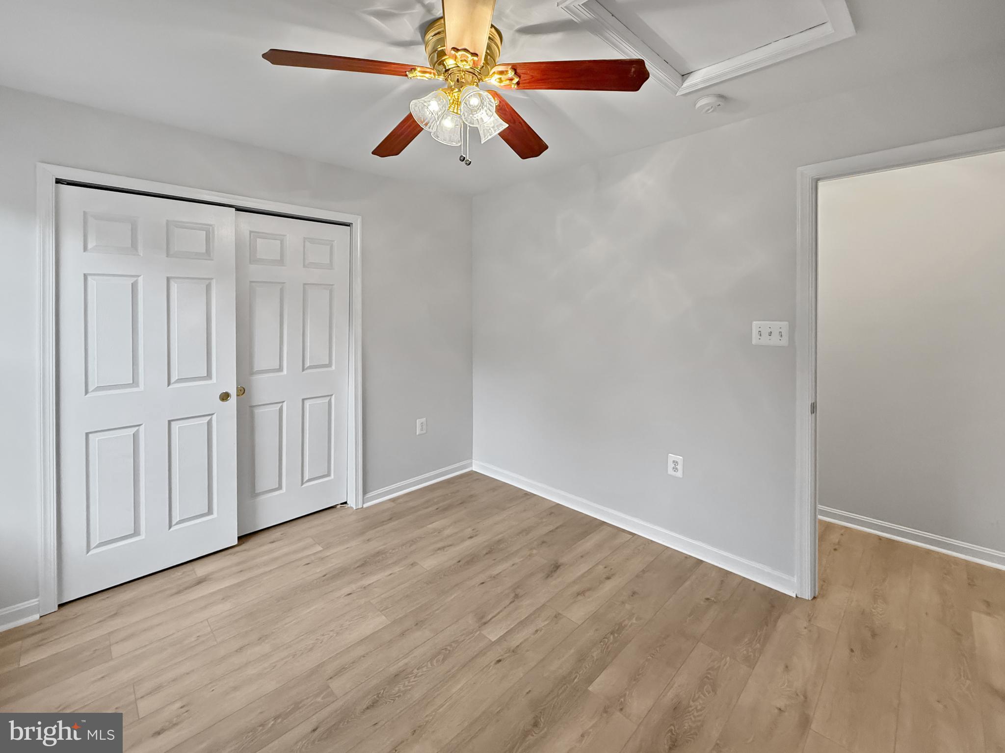LOCUST HILL - Residential