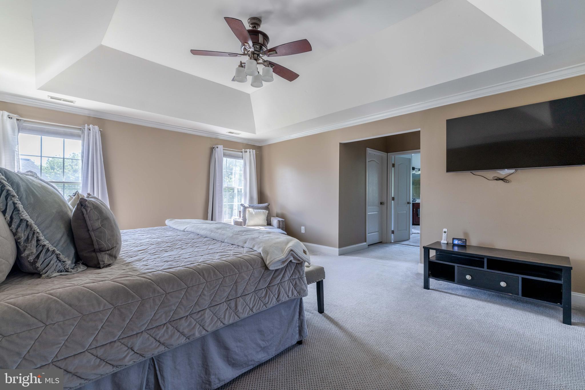 RIVERCREST - Residential