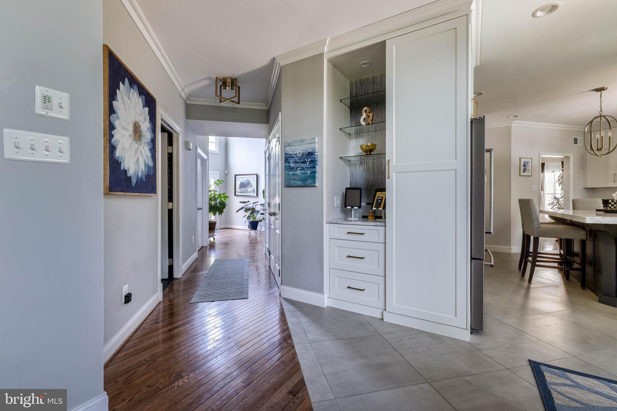 RIVERCREST - Residential