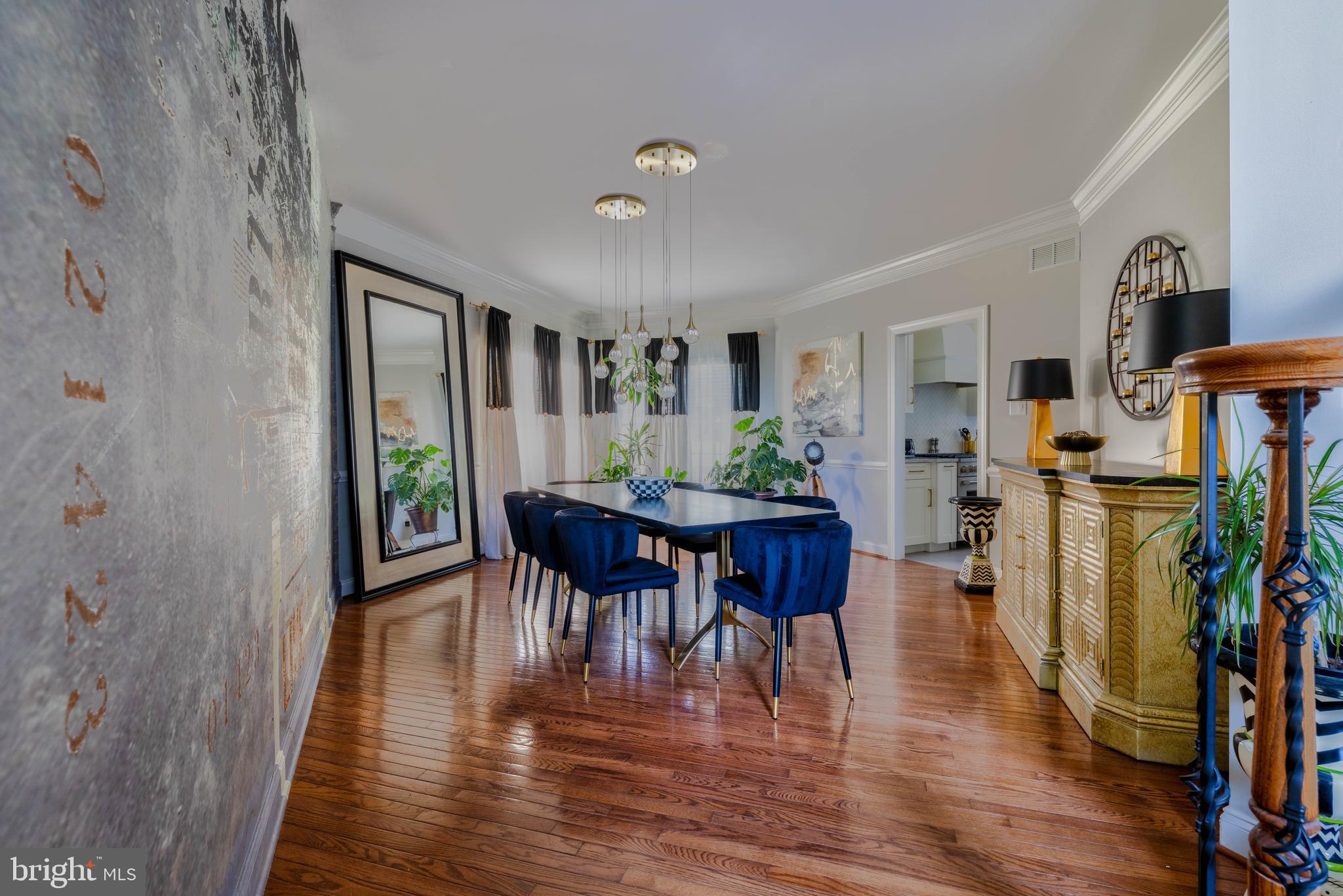 RIVERCREST - Residential