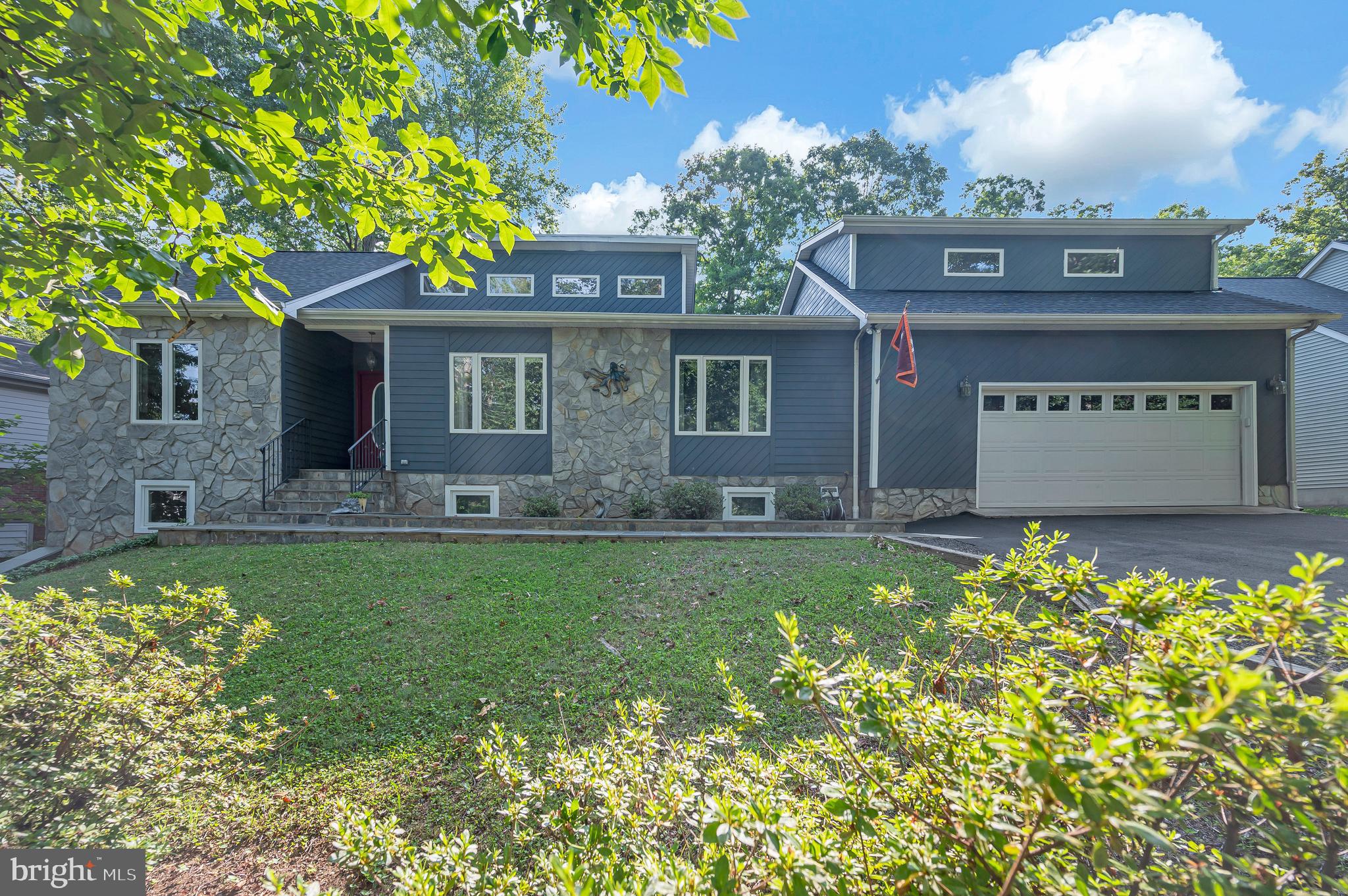 LAKE OF THE WOODS - Residential