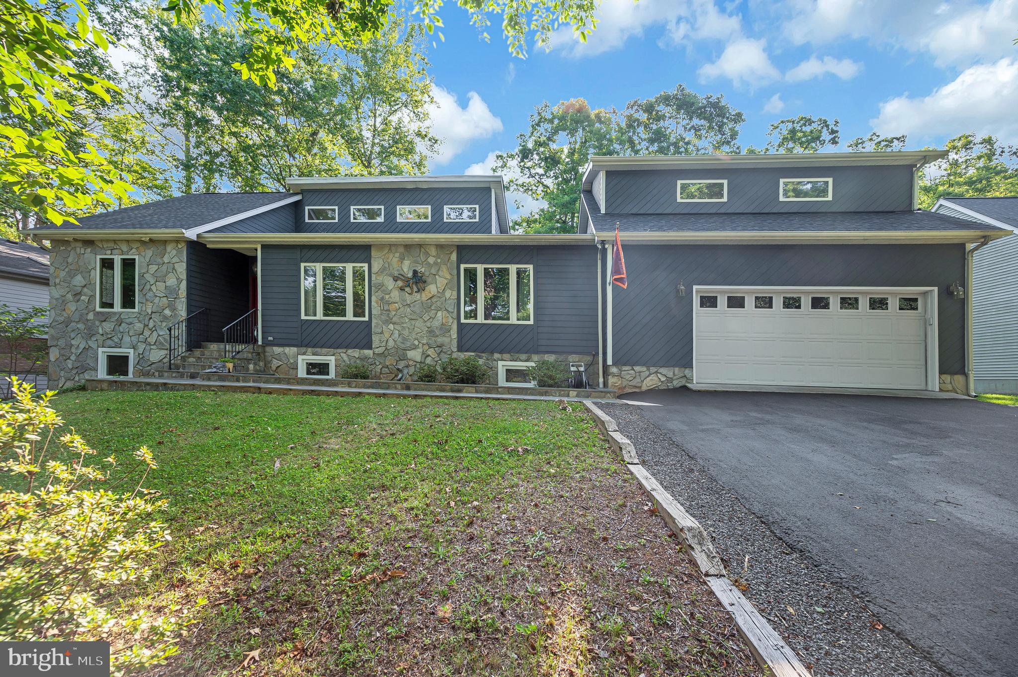 LAKE OF THE WOODS - Residential
