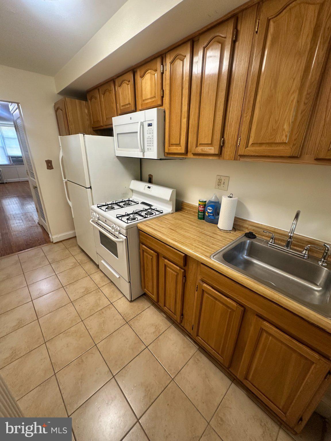 CONGRESS HEIGHTS - Residential Income
