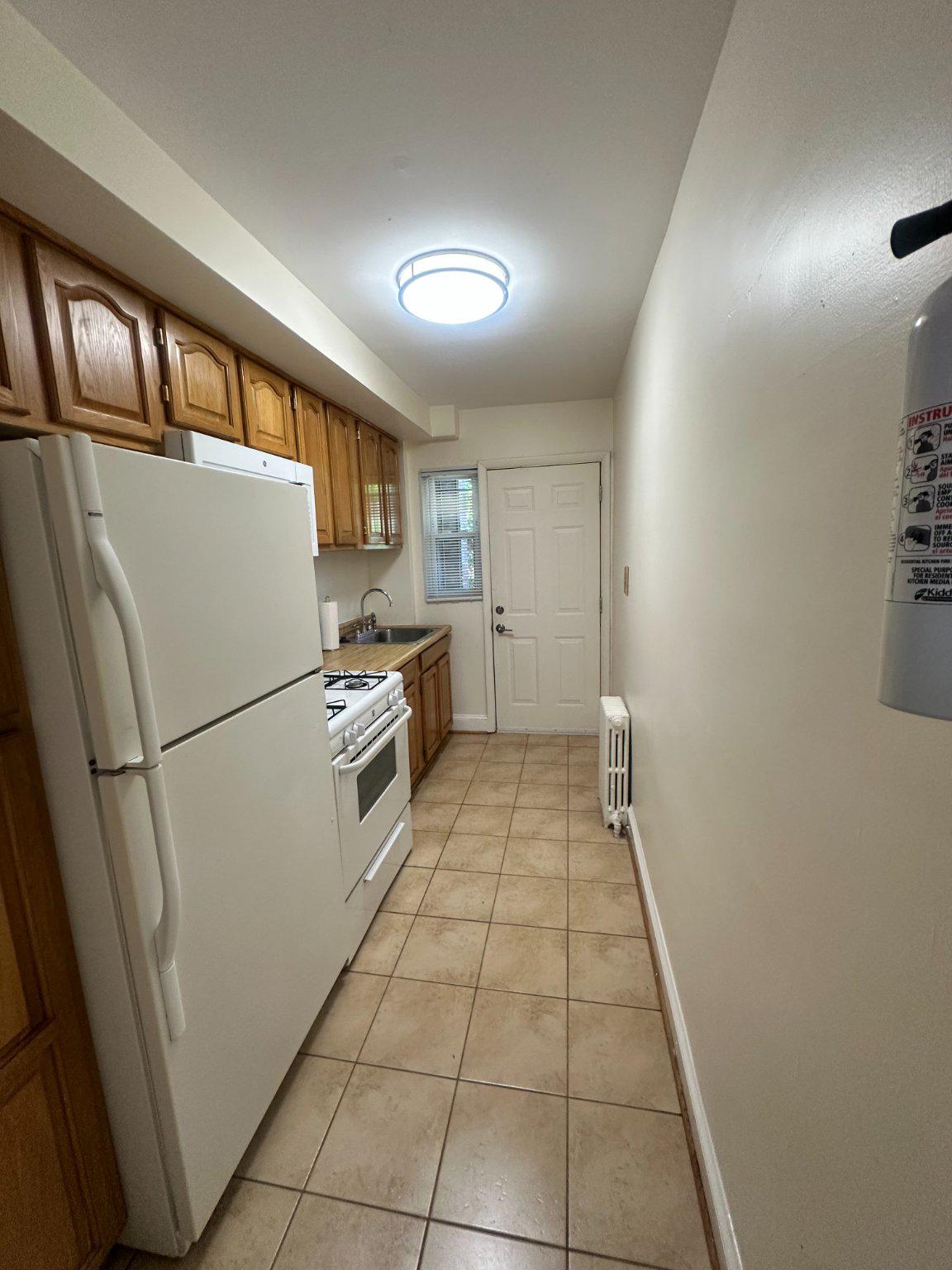 CONGRESS HEIGHTS - Residential Income