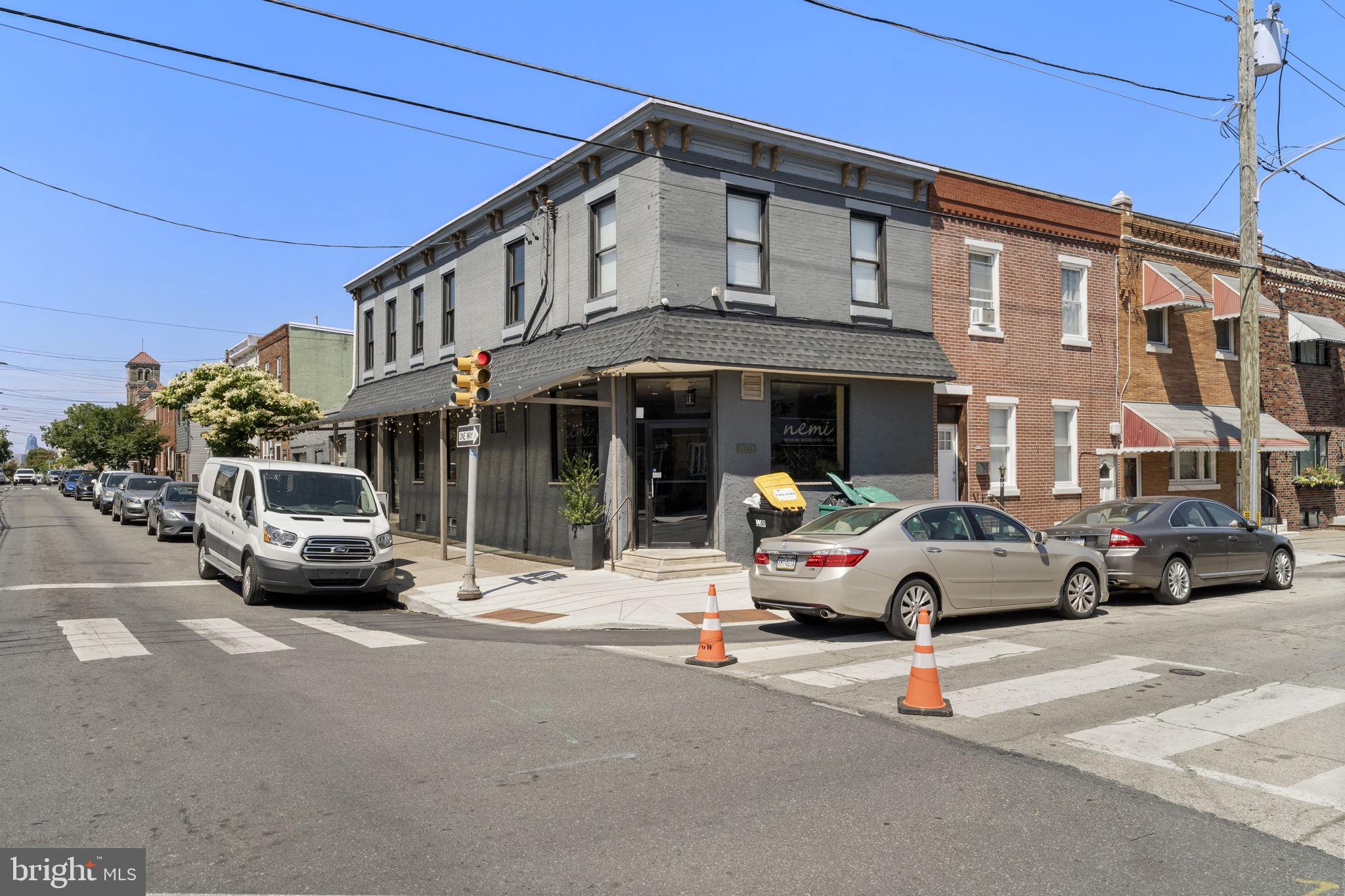 PORT RICHMOND - Residential