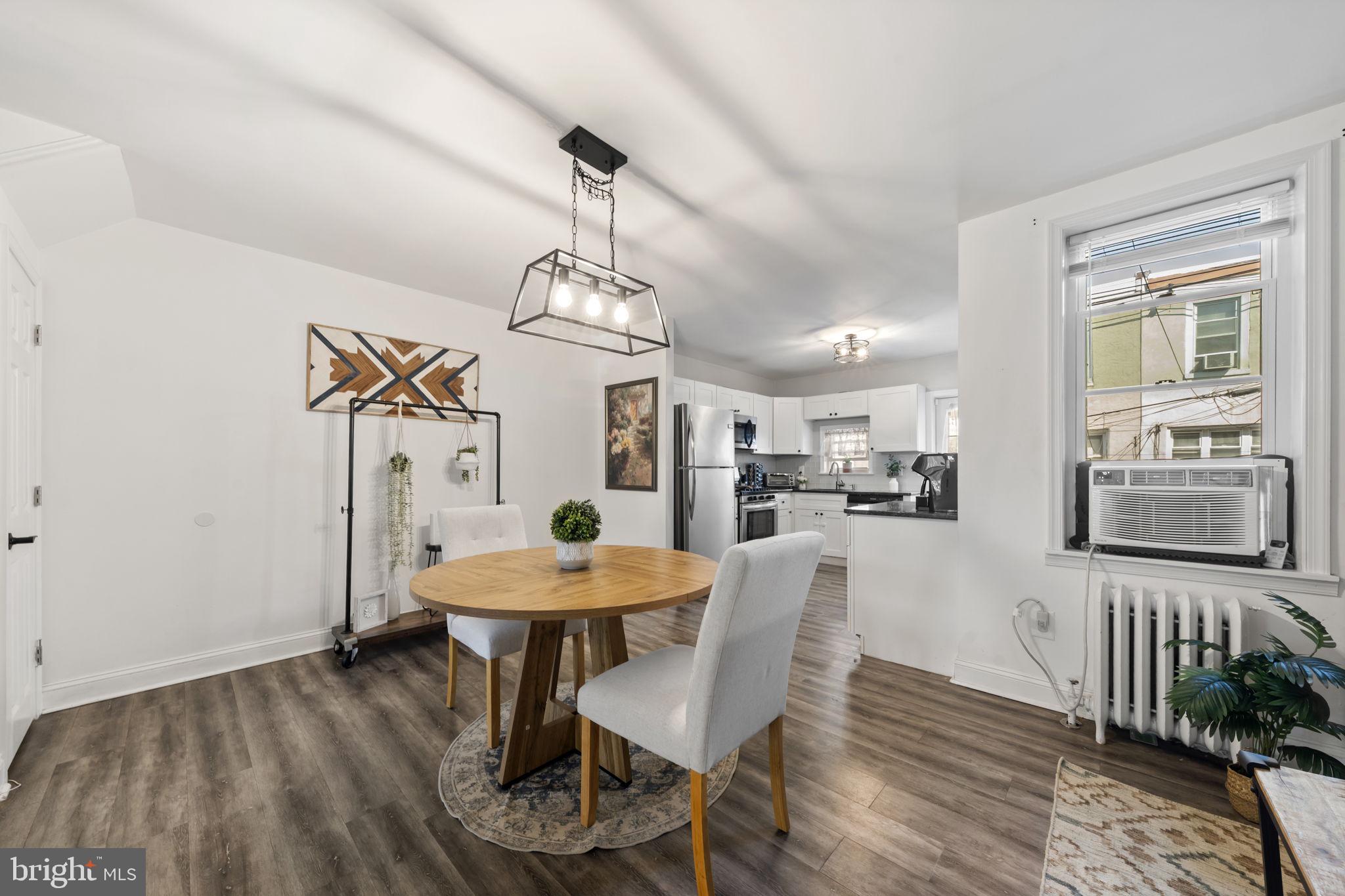 PORT RICHMOND - Residential