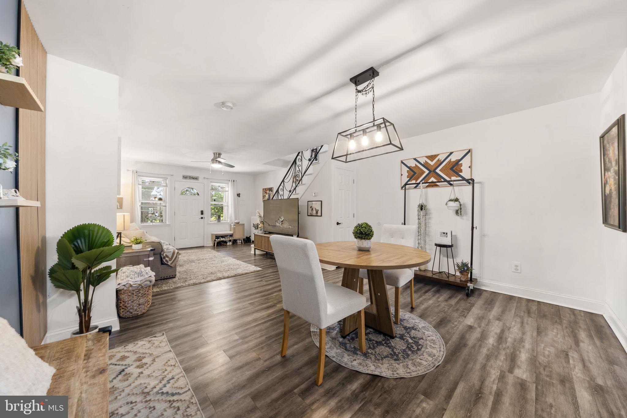 PORT RICHMOND - Residential