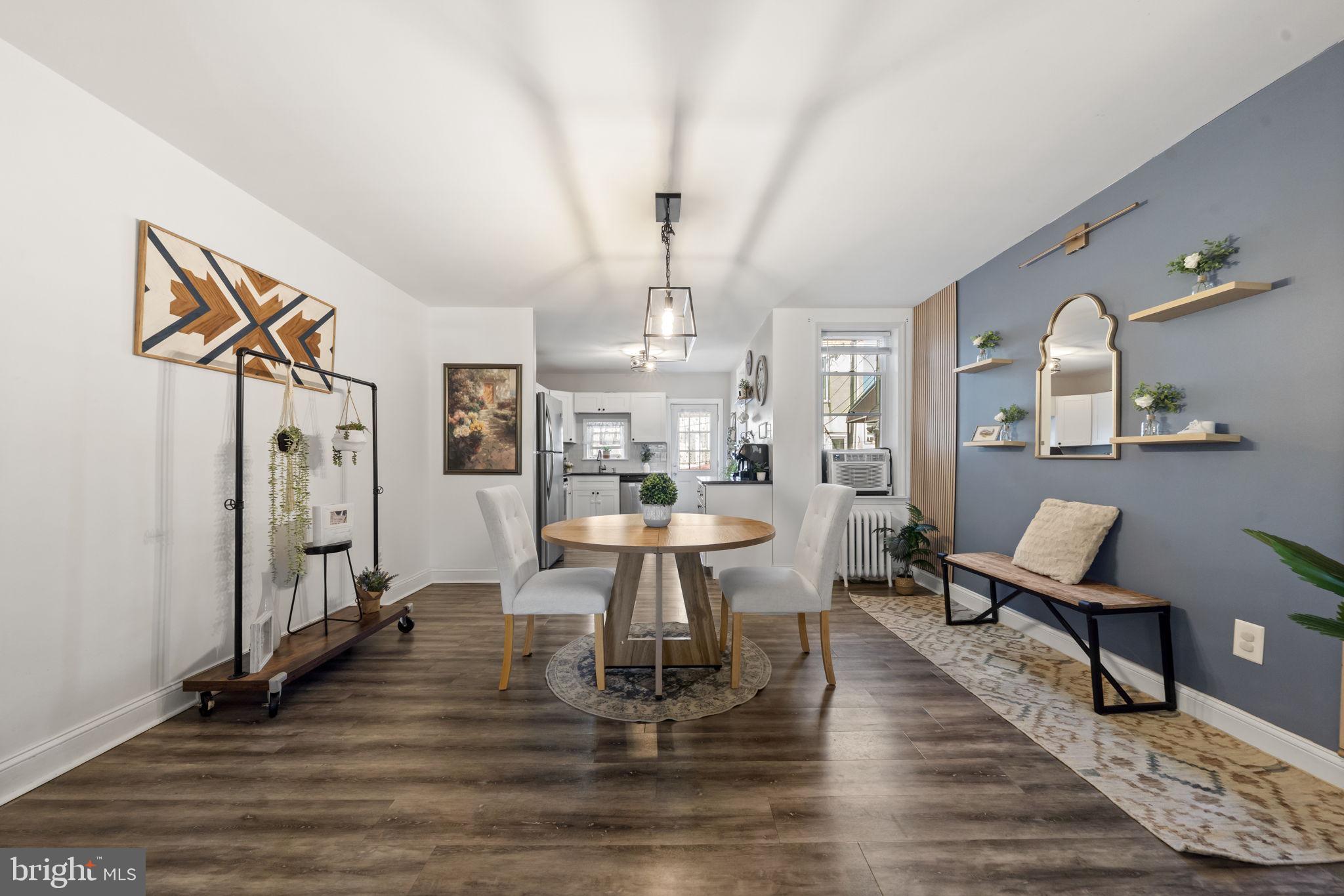 PORT RICHMOND - Residential