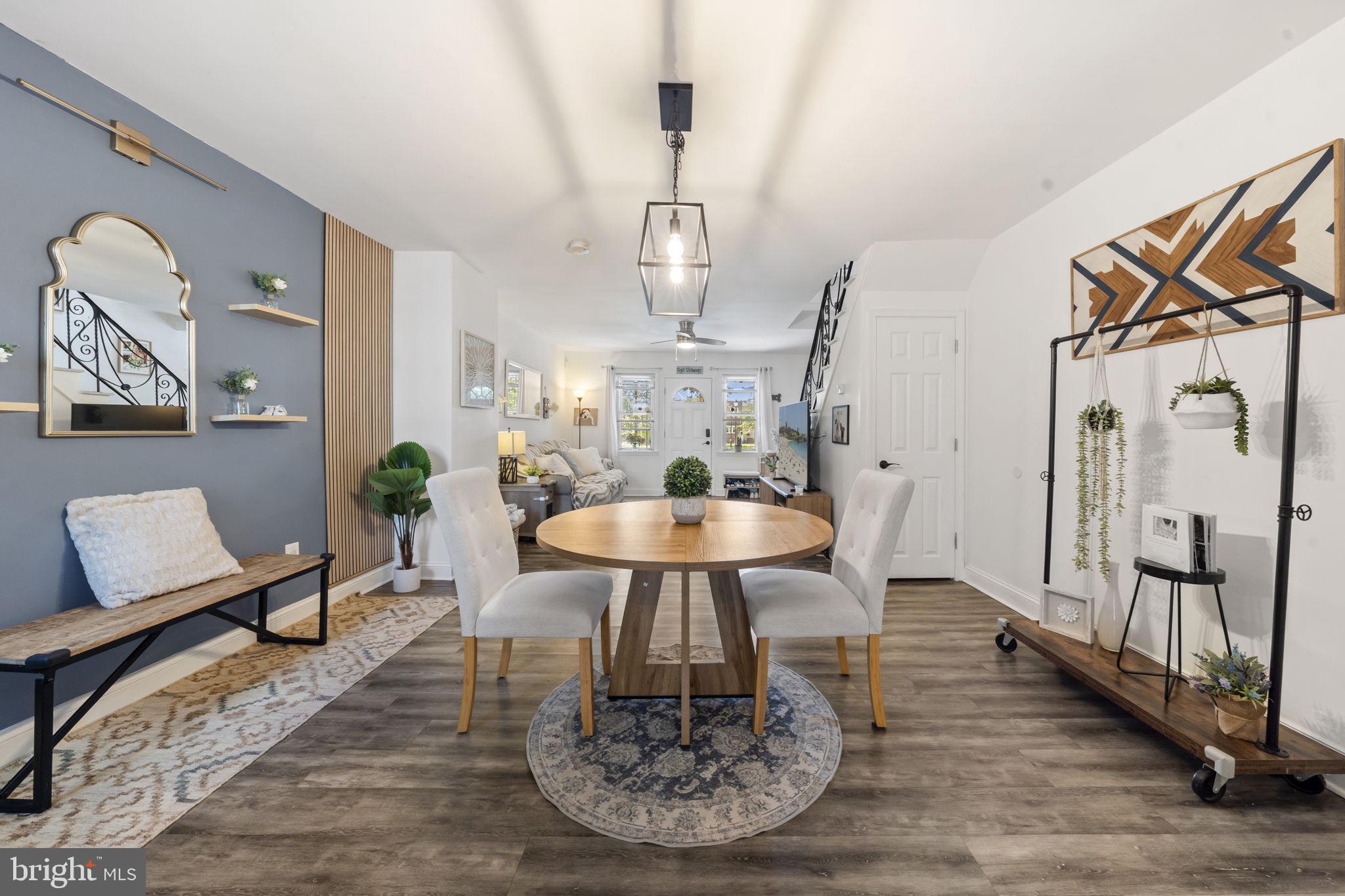 PORT RICHMOND - Residential