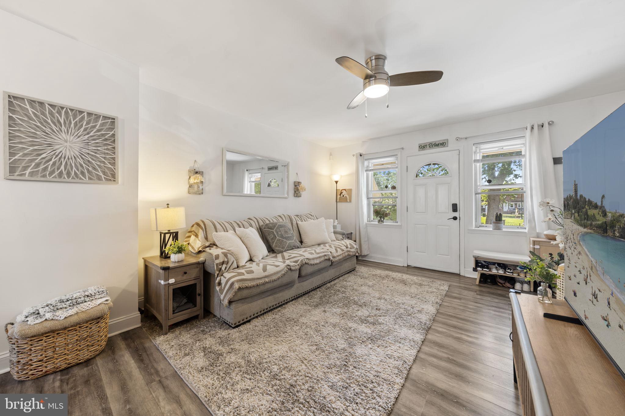 PORT RICHMOND - Residential