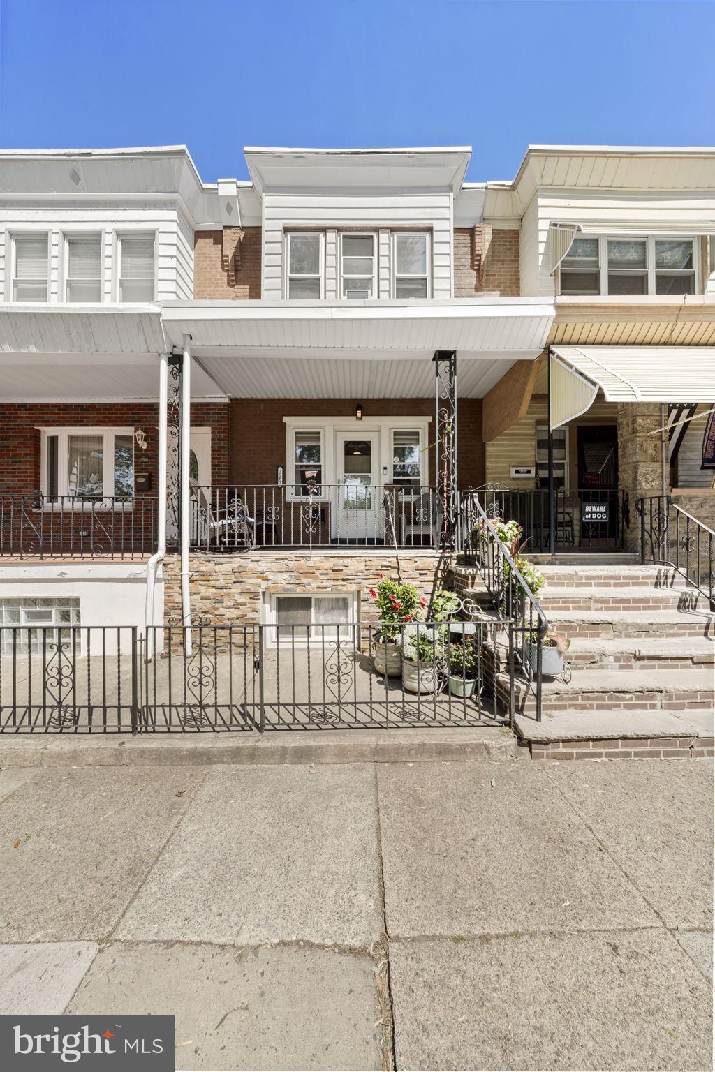 PORT RICHMOND - Residential