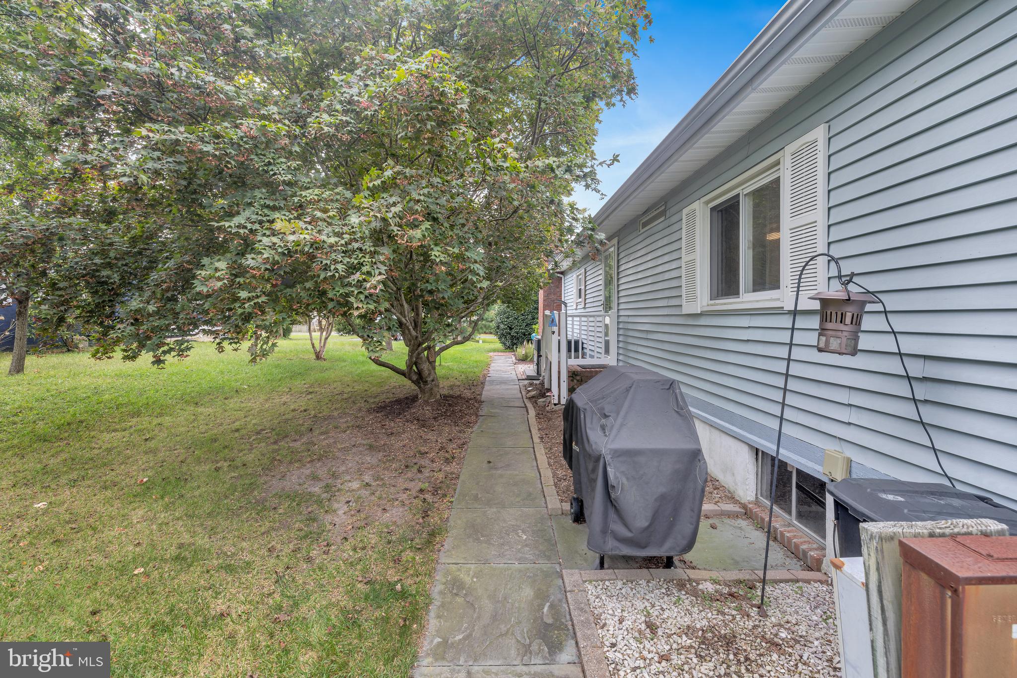 DENTON WOODS - Residential