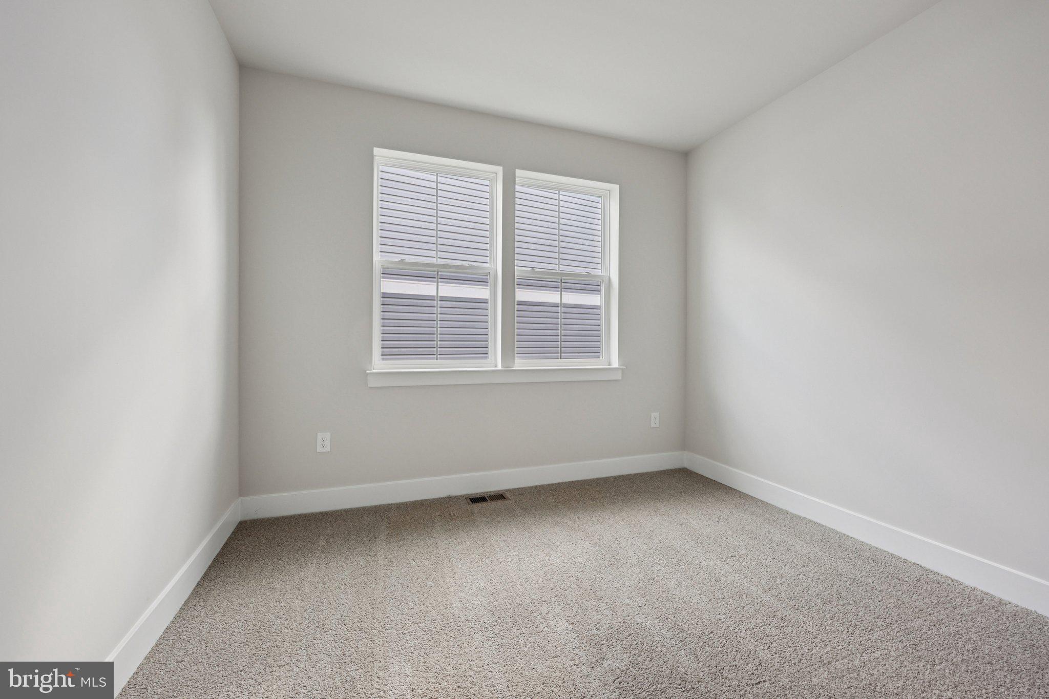 WILLOW RUN - Residential
