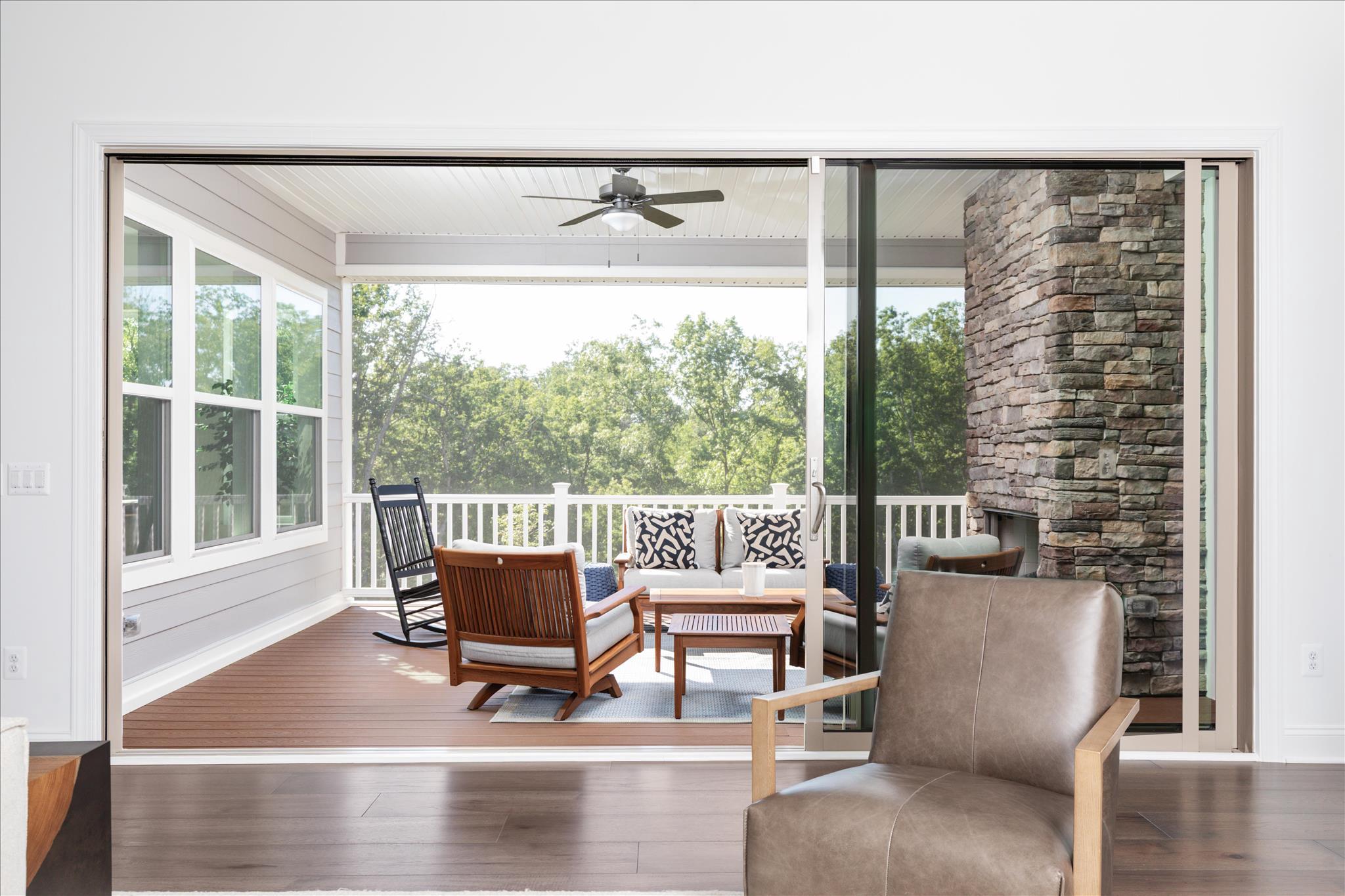 SHENANDOAH, LAKE FREDERICK - Residential