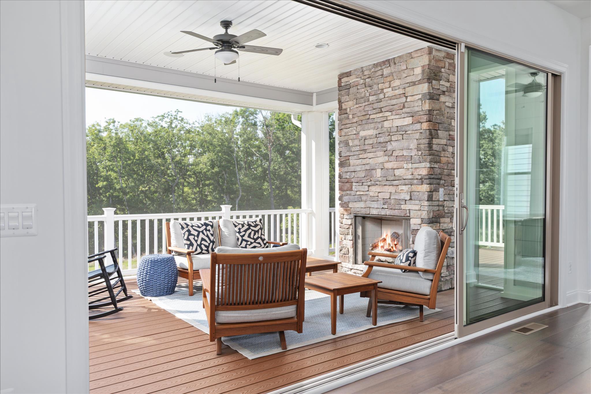 SHENANDOAH, LAKE FREDERICK - Residential