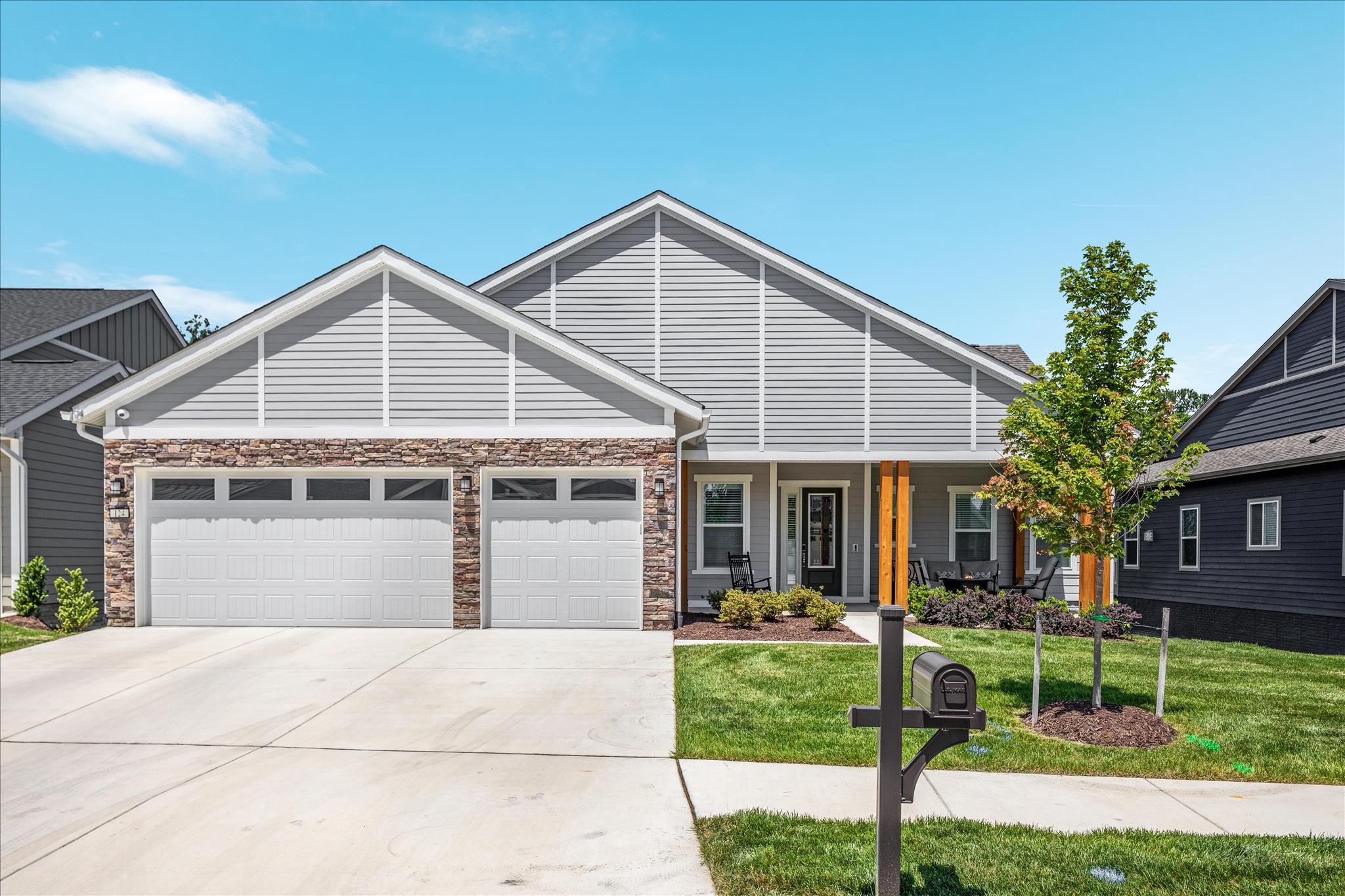 SHENANDOAH, LAKE FREDERICK - Residential