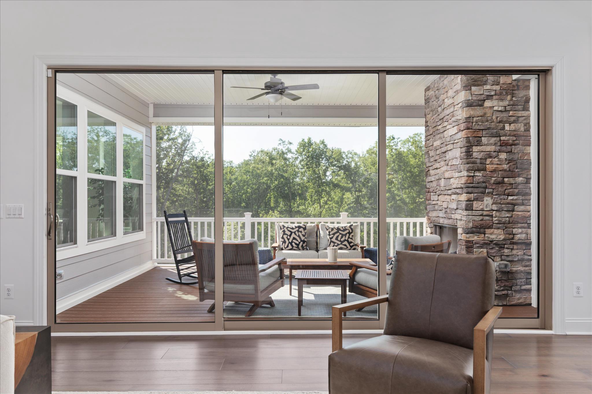 SHENANDOAH, LAKE FREDERICK - Residential