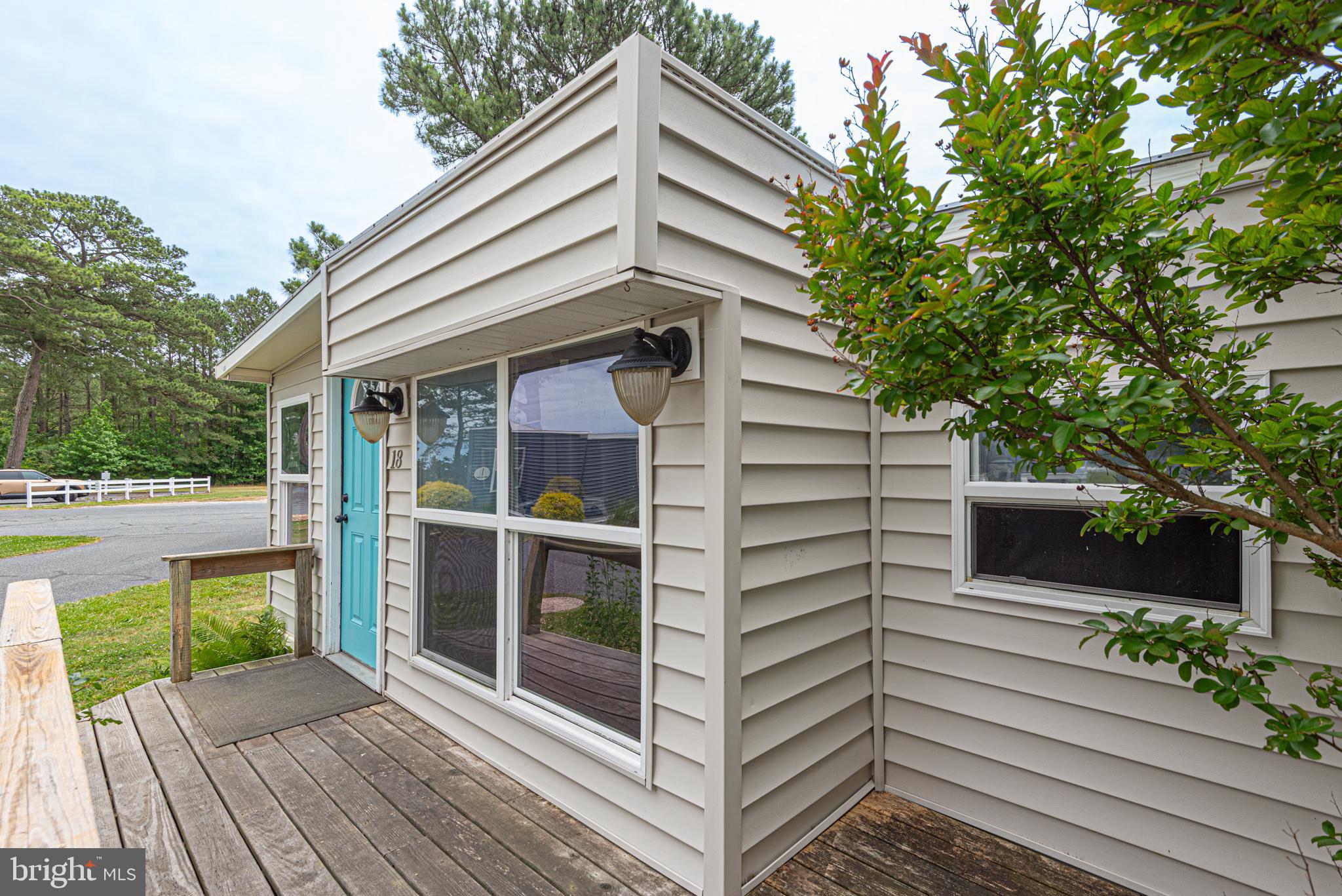 WHITE HORSE PARK I - Residential