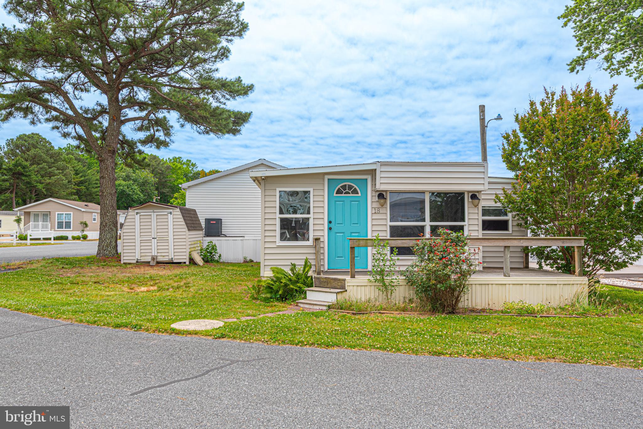 WHITE HORSE PARK I - Residential