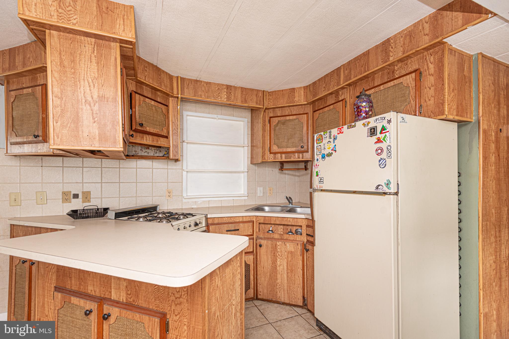 WHITE HORSE PARK I - Residential