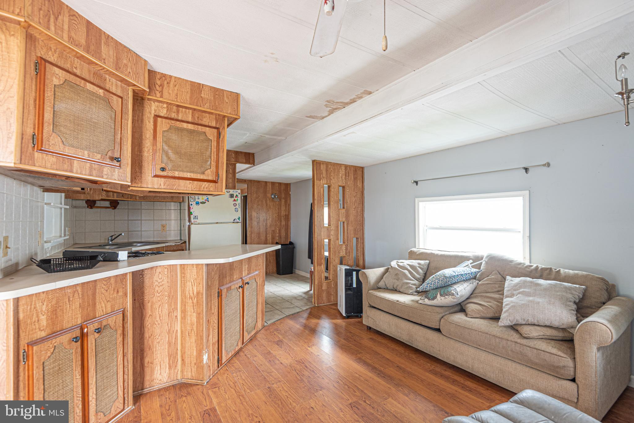 WHITE HORSE PARK I - Residential