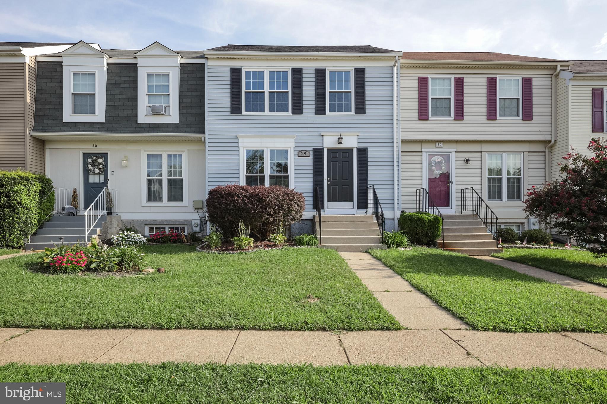 GORGEOUS TOWNHOME IN SATYR WOODS!! 3 BED POTENTIAL 4TH BEDROOM 2 BATHROOMS!!  SCHOOLS CLOSE BY!  PRIVATE DINNING ROOM, TWO LIVING ROOMS ONE UPSTAIRS AND ONE IN THE FINISHED BASEMENT!!  ALL BEDROOMS ABOVE GRADE, BACK HAS A DECK, BACK YARD AND A LARGE PUBLIC FIELD!!  PROPERTY IS PROFESSIONALLY MANAGED!!  SCHEDULE YOUR SHOWING TODAY!!