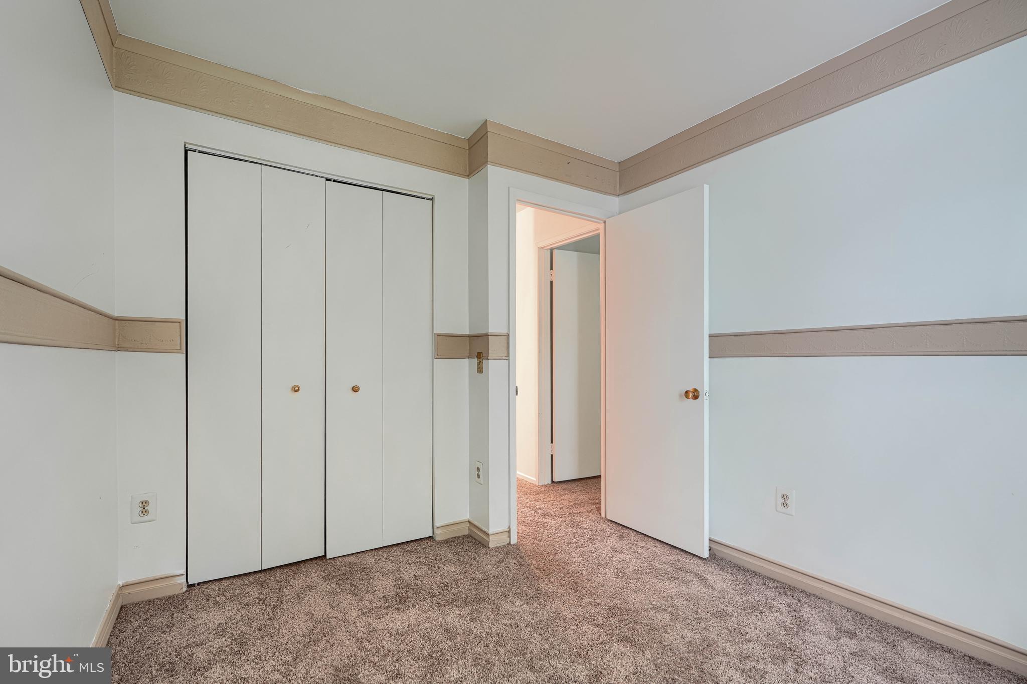 BONIFANT WOODS - Residential