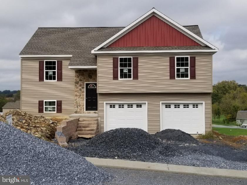 RIVER BEND ESTATES - Residential