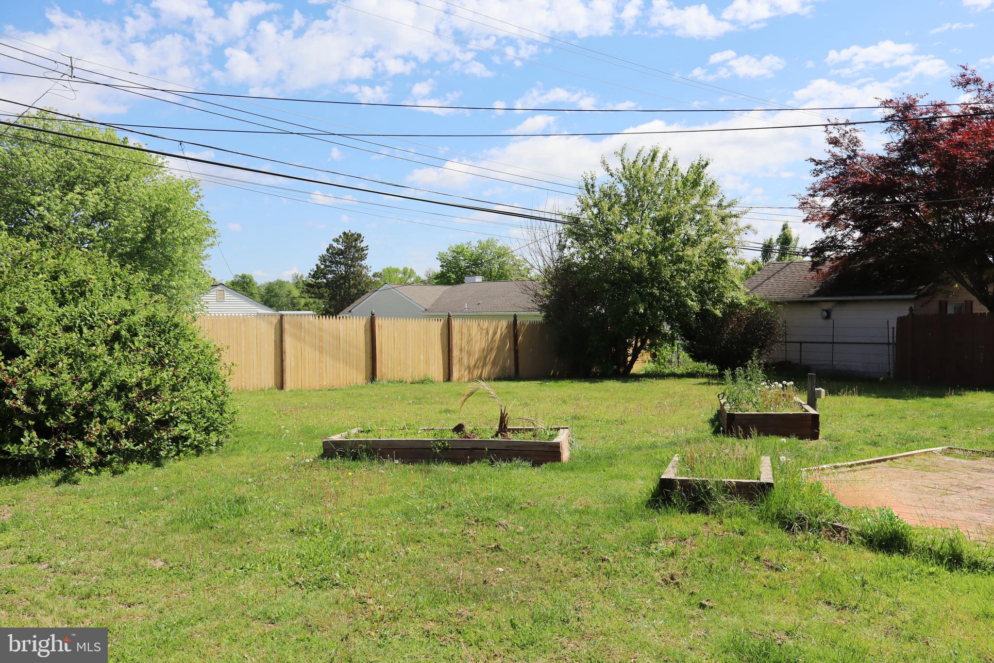 FAIRLESS HILLS - Residential