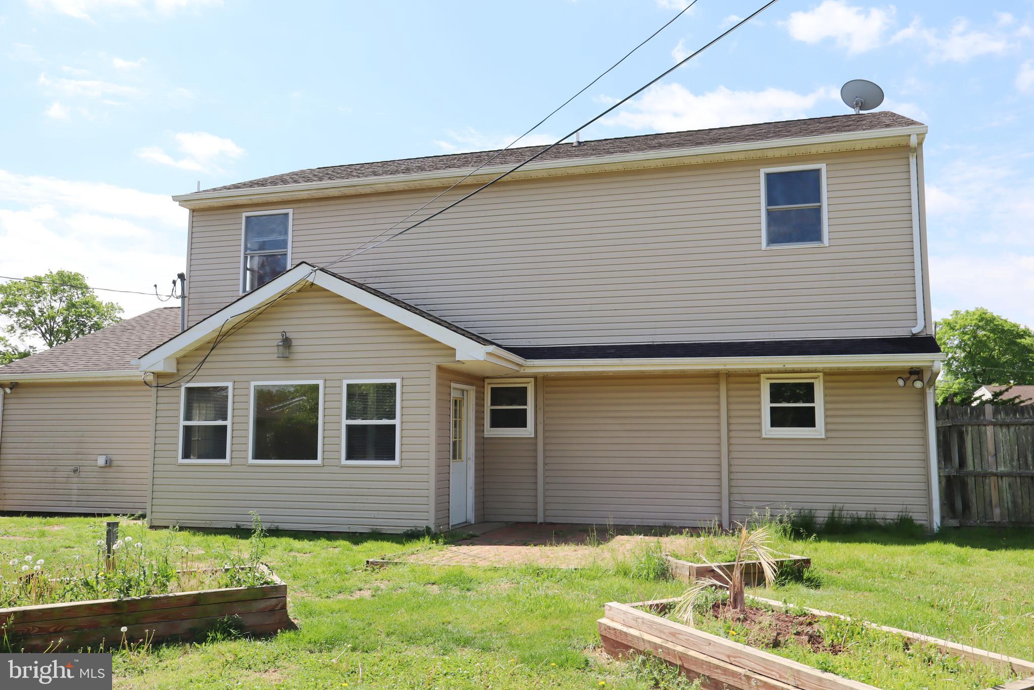 FAIRLESS HILLS - Residential