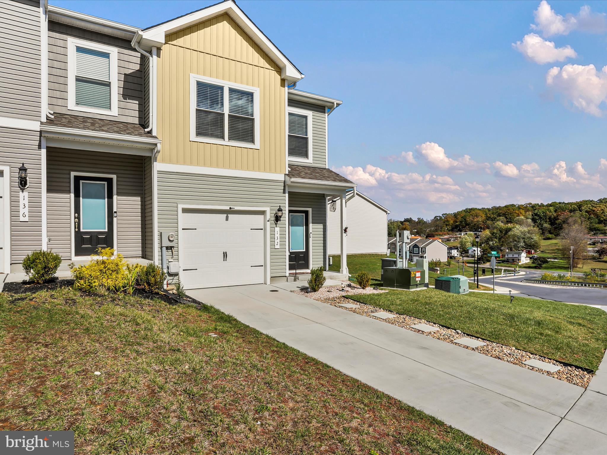 HOMEPLACE AT RIVERSIDE - Residential
