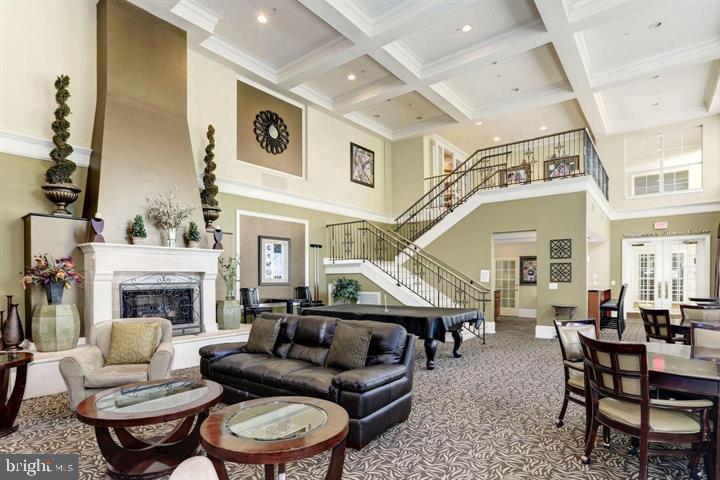WHITE FLINT STATION - Residential