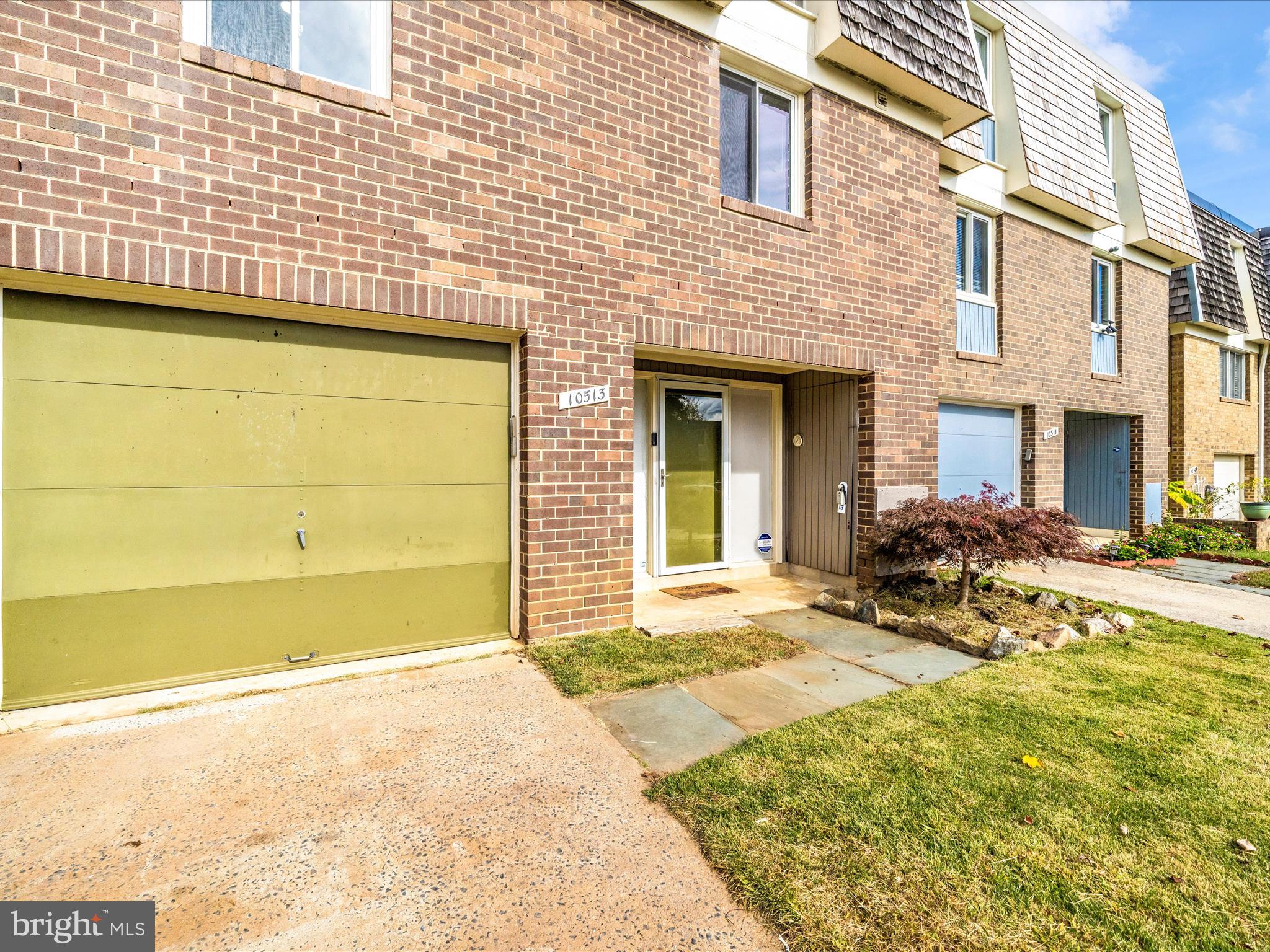 STEDWICK TOWNHOUSES - Residential