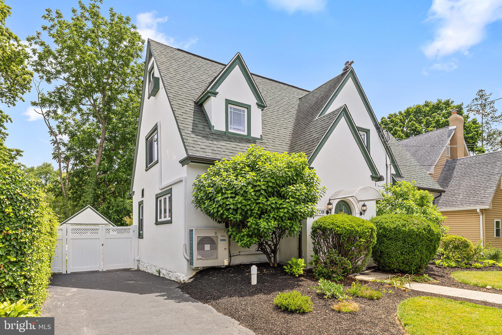 DREXEL HILL - Residential