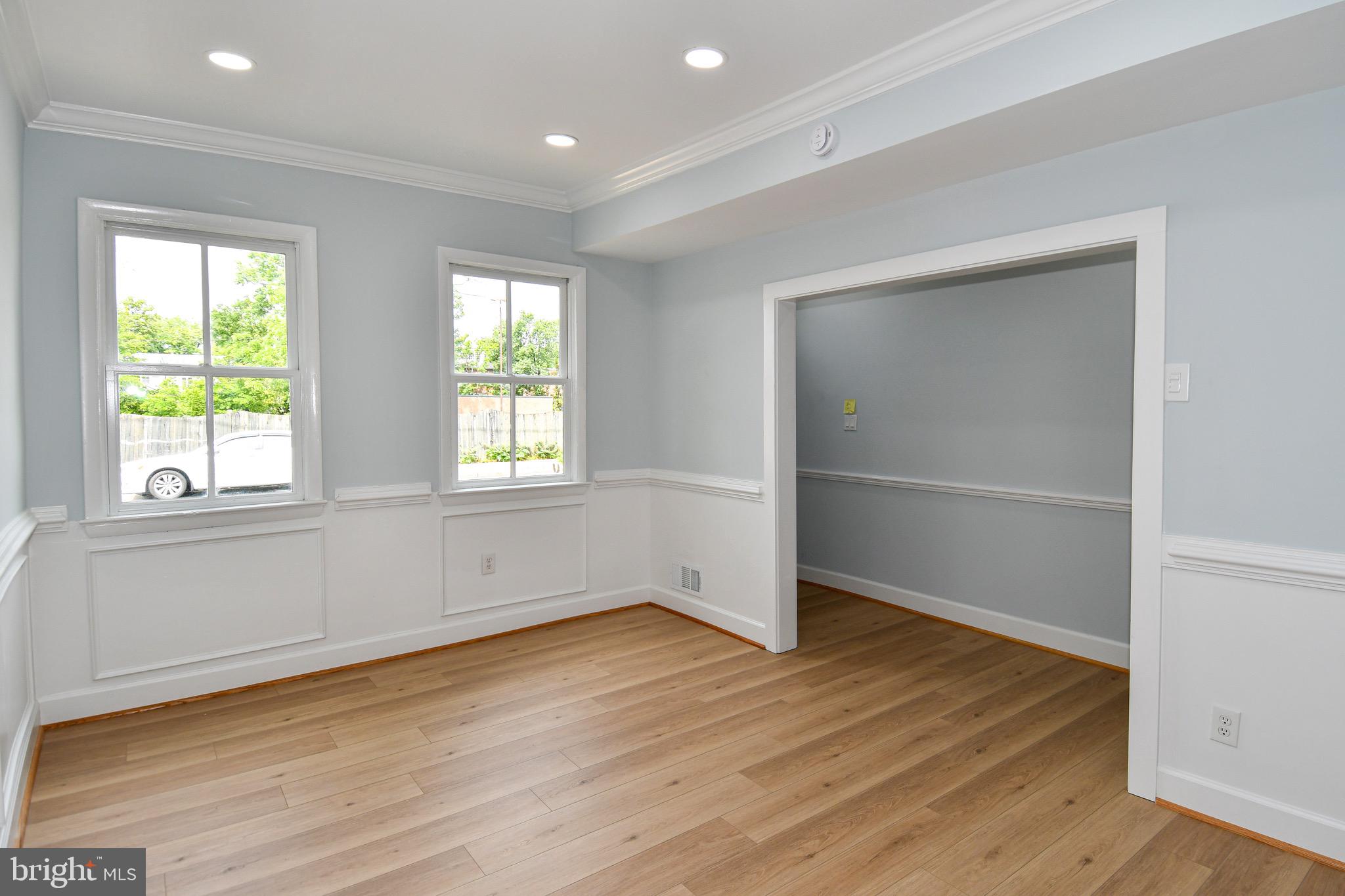 OLD TOWN - Residential Lease