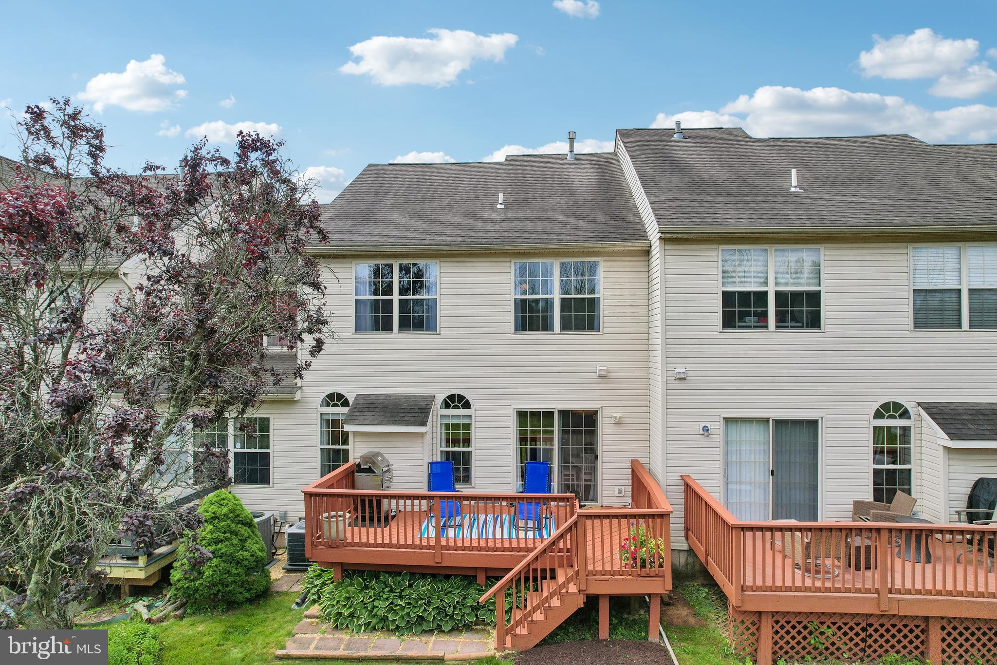 WATERFORD GREENE - Residential