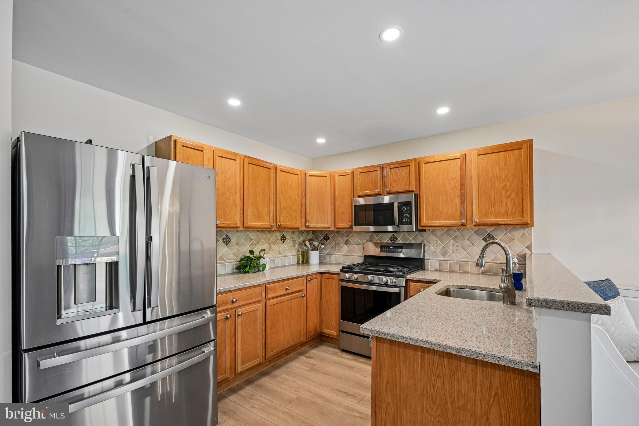 WATERFORD GREENE - Residential