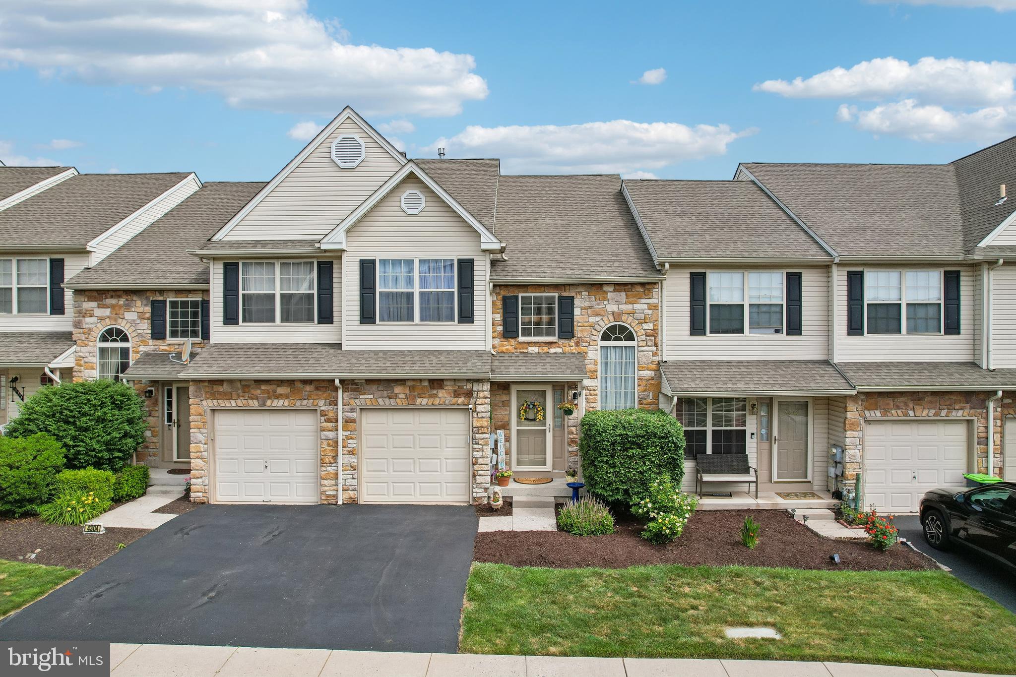 WATERFORD GREENE - Residential