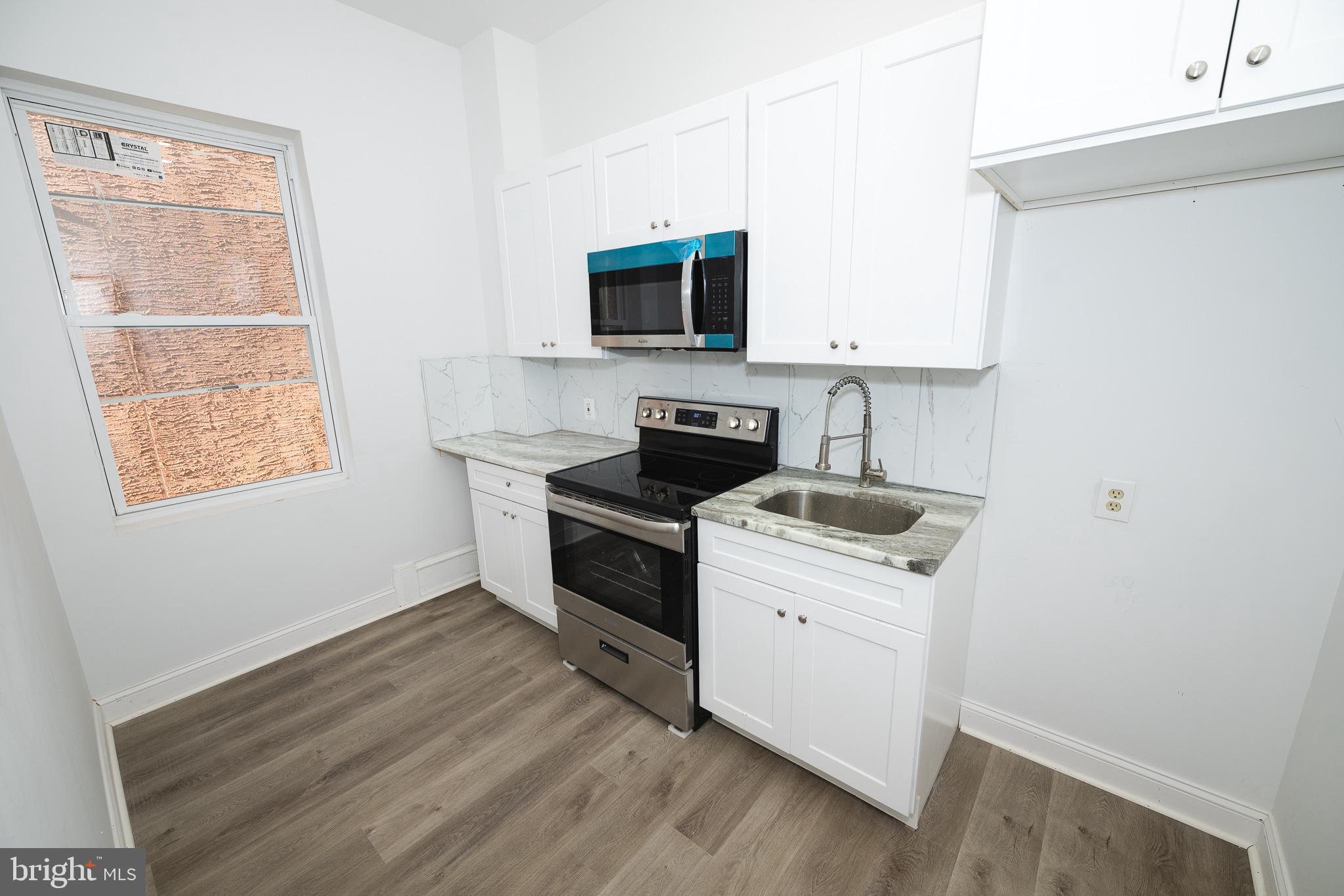 POWELTON VILLAGE - Residential