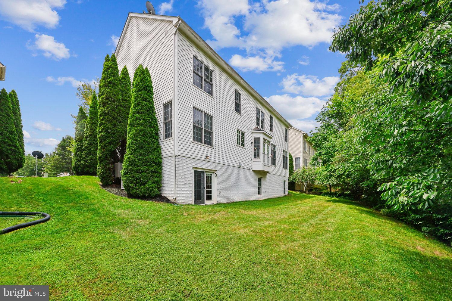 SENECA CROSSING - Residential
