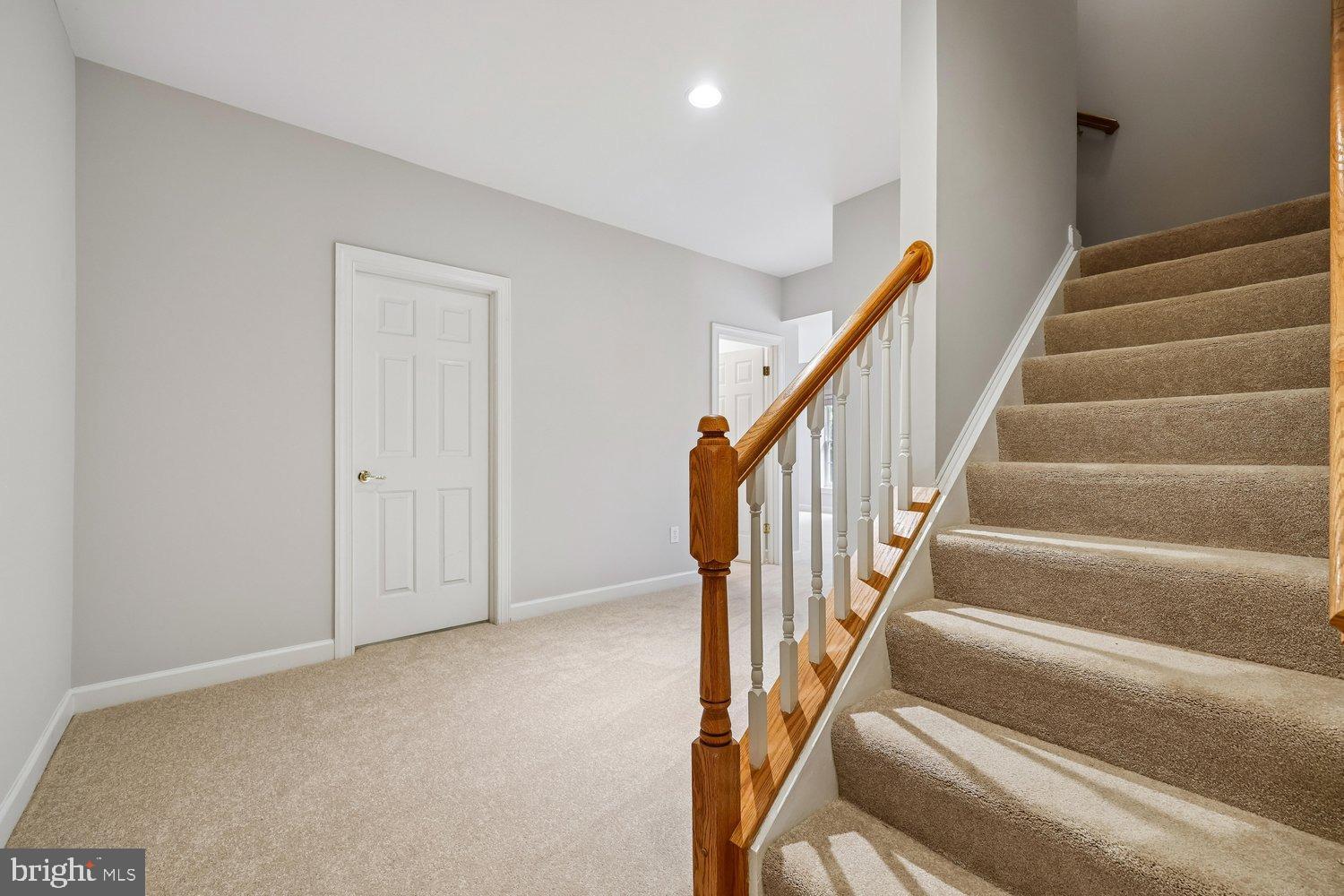 SENECA CROSSING - Residential