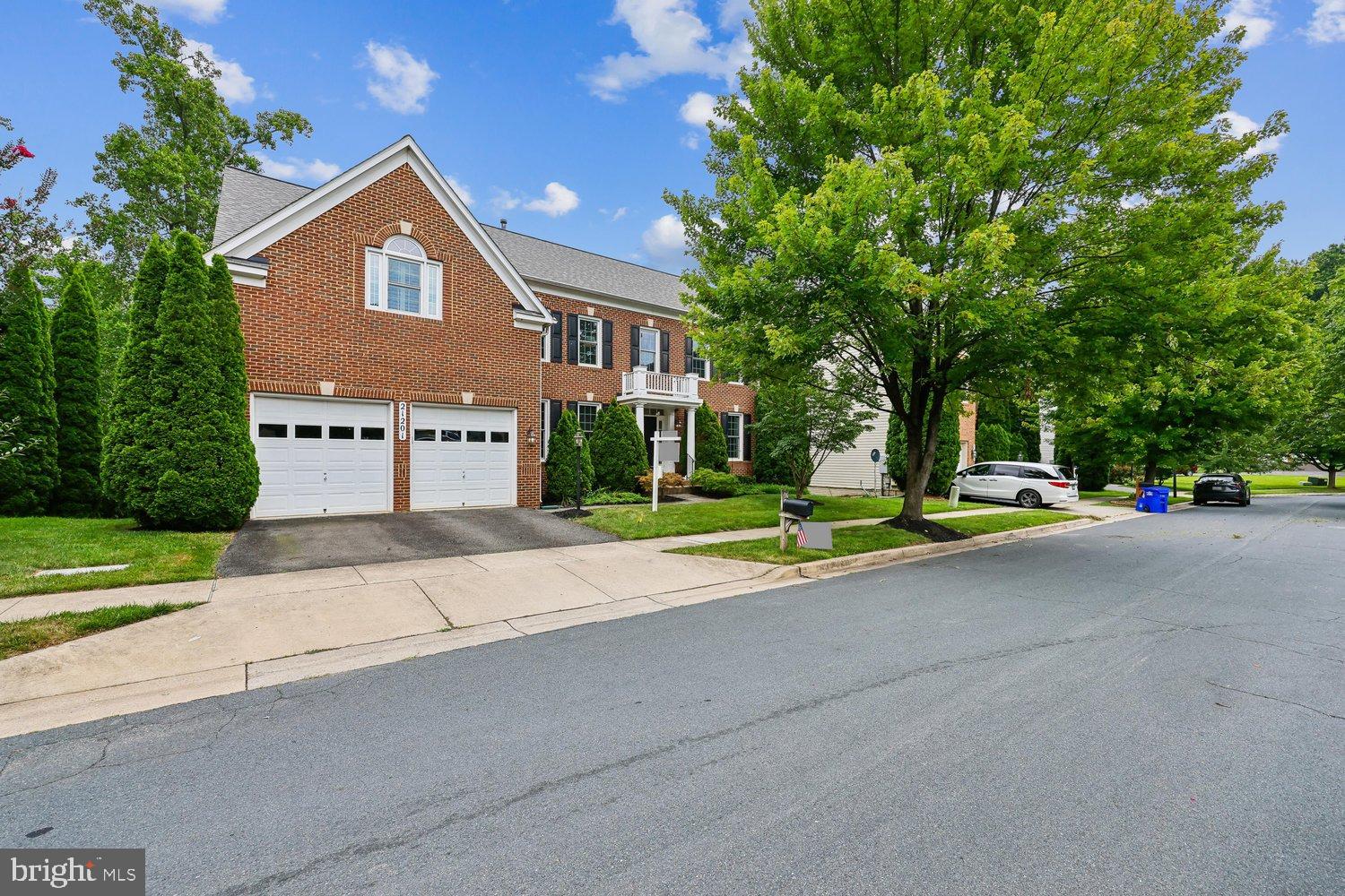 SENECA CROSSING - Residential