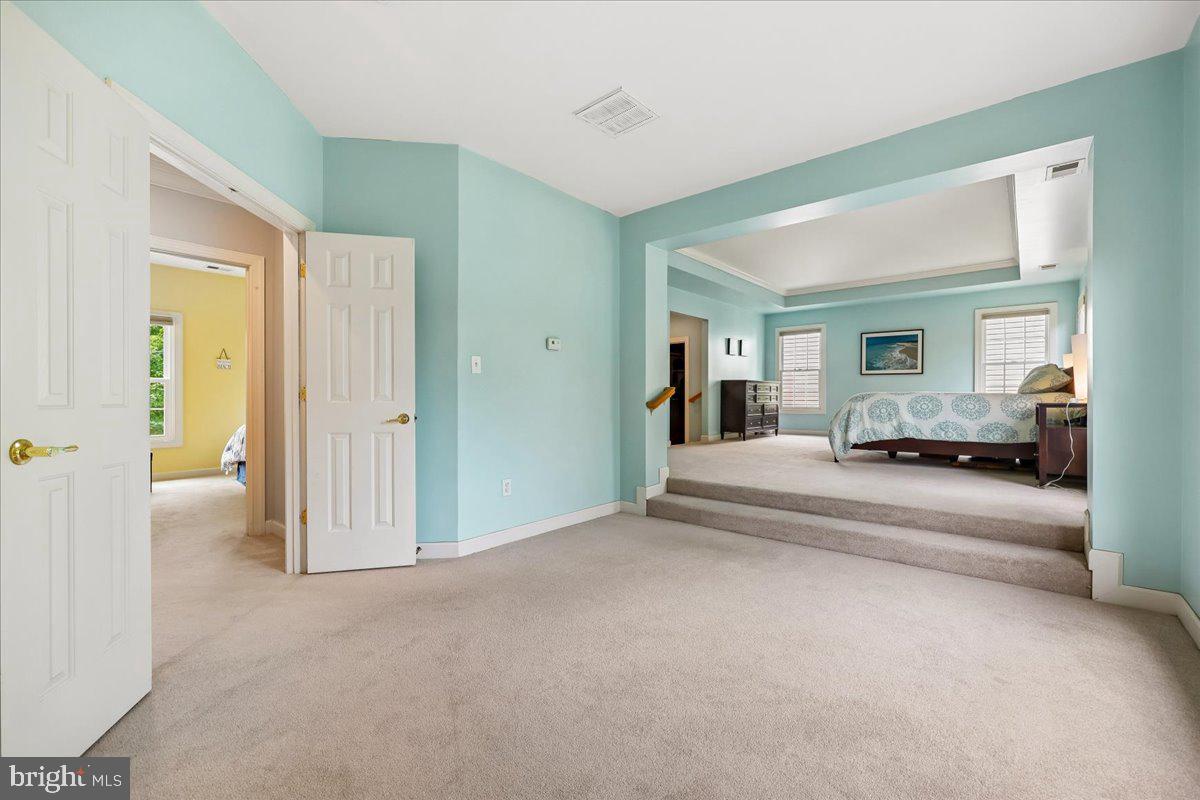 SENECA CROSSING - Residential
