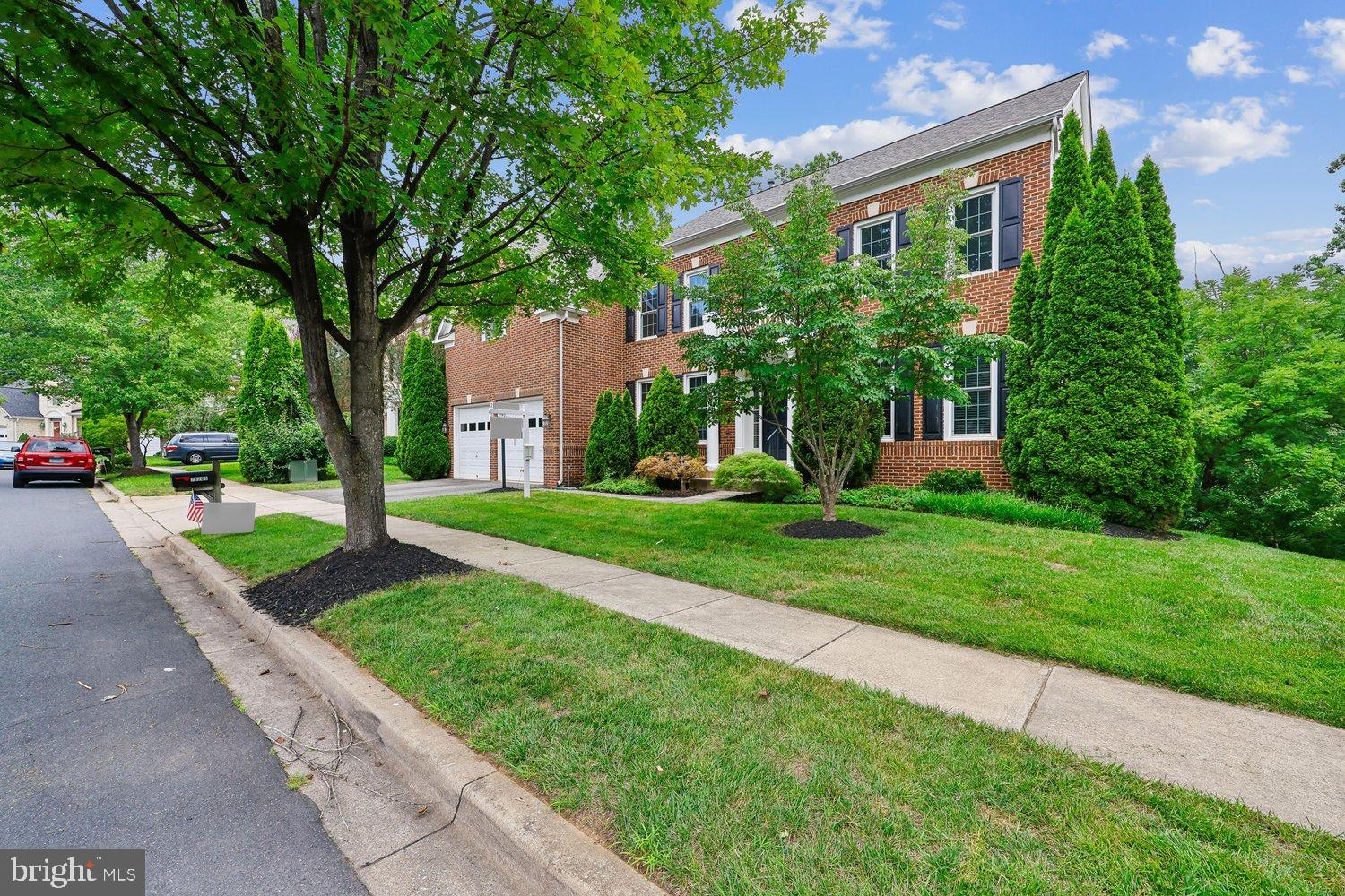 SENECA CROSSING - Residential