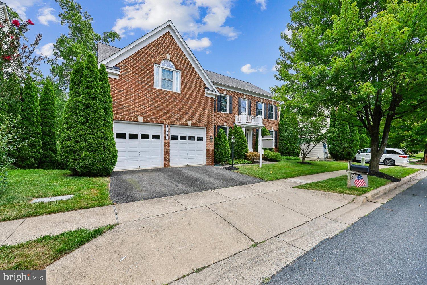 SENECA CROSSING - Residential