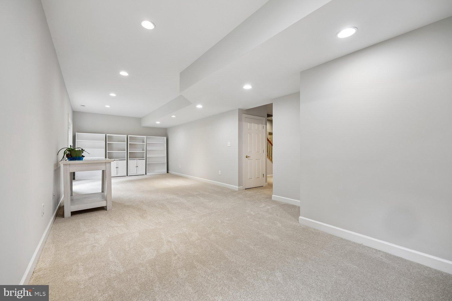SENECA CROSSING - Residential