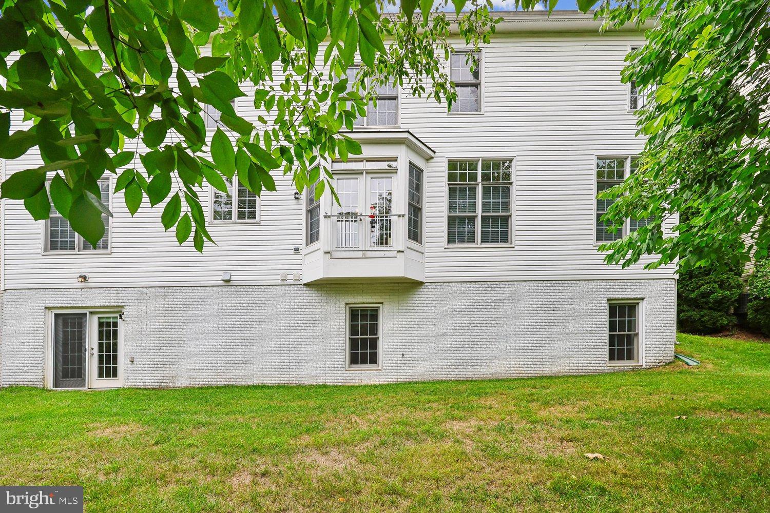 SENECA CROSSING - Residential