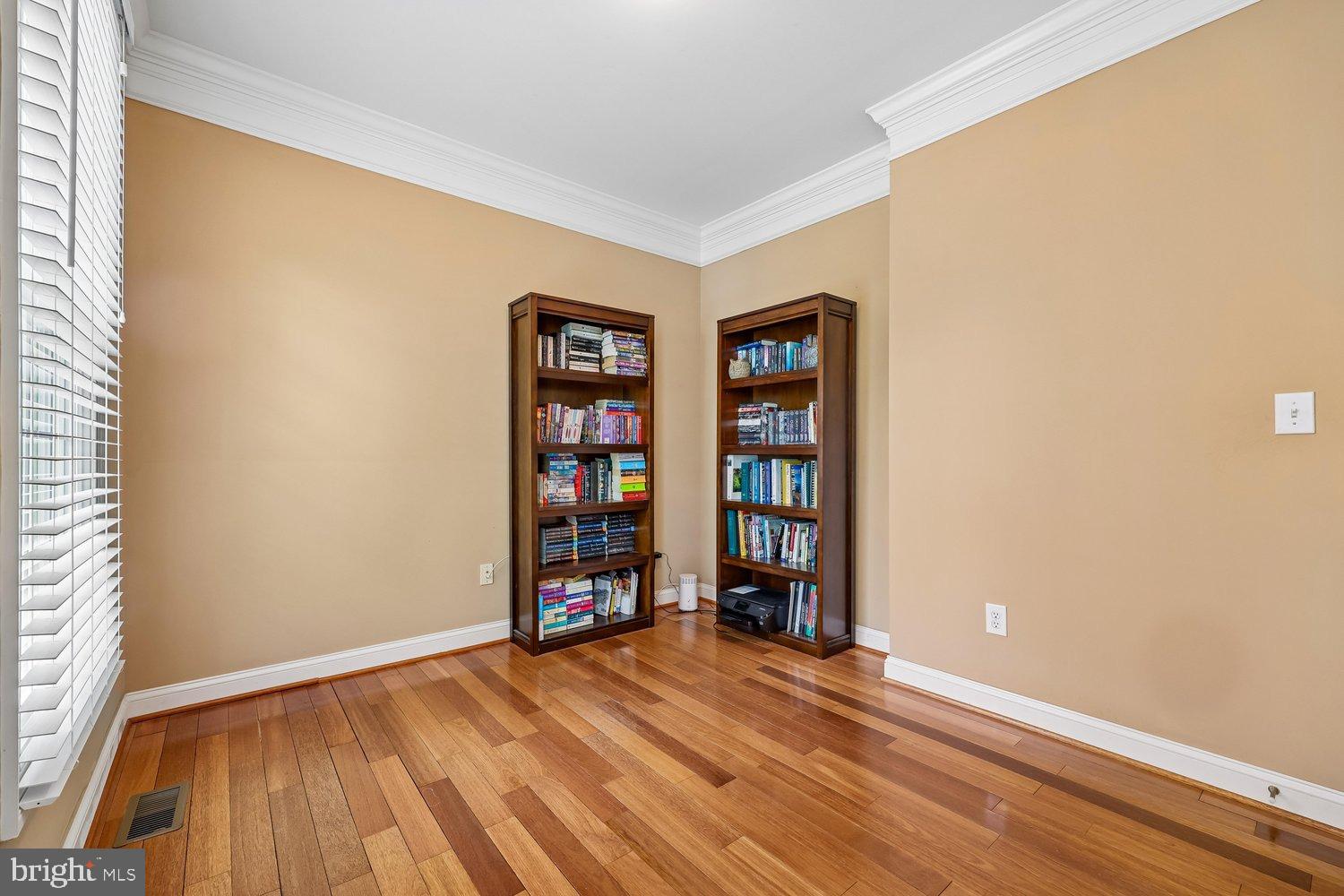 SENECA CROSSING - Residential
