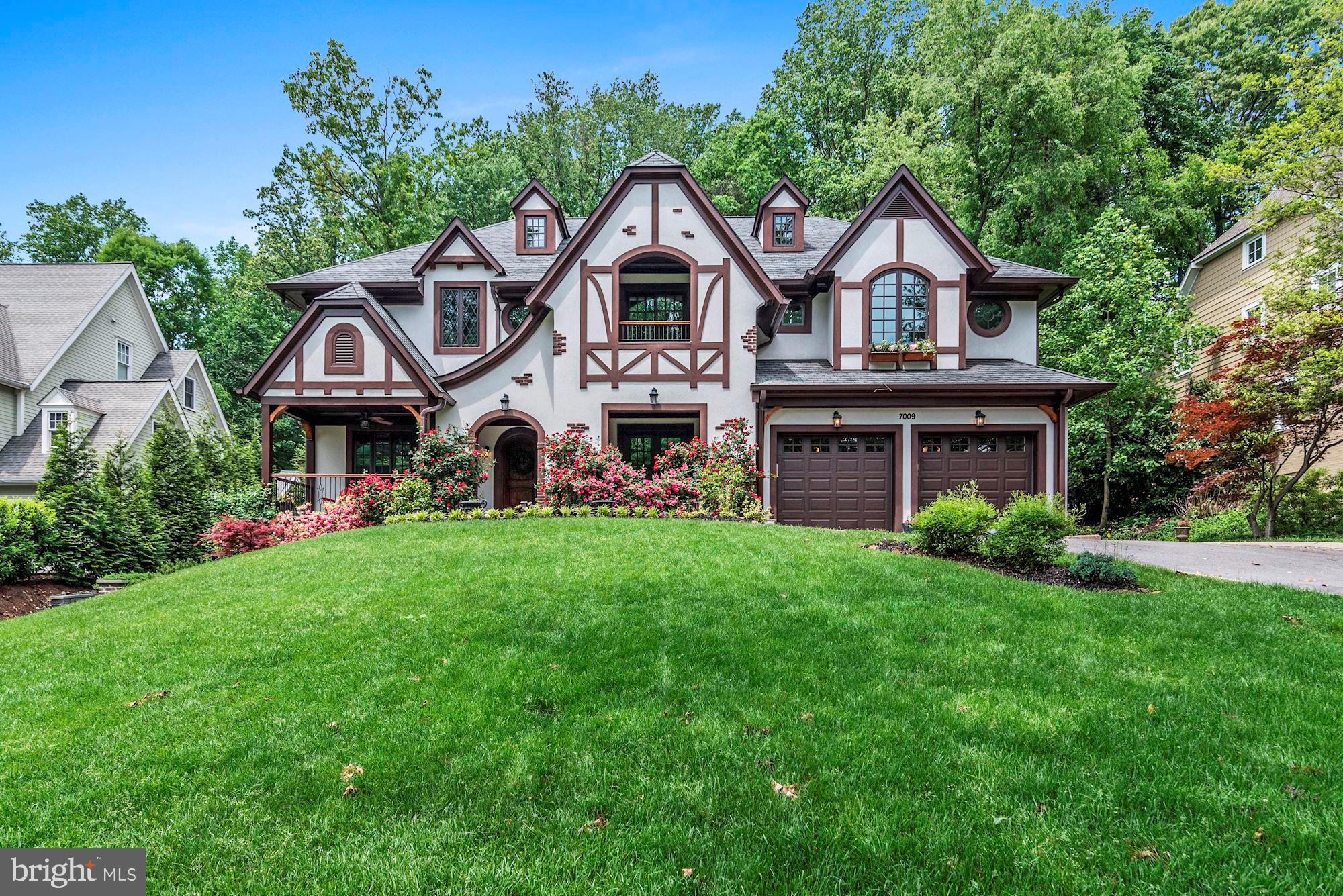 2015/2016 CONSTRUCTION 3 LVL 7034 SF HOME. WONDERFUL FLOW  FOR ENTERTAINING & FAMILY LIVING. KITCHEN OPEN TO FAMILY ROOM W/ MULTIPLE GLASS DOORS TO PRIVATE GARDEN (POOL SIZE) AND PATIO WITH WOODED VIEWS.  LARGE, OPEN FOYER, LIVING ROOM, DINING ROOM  WITH GLASS DOORS TO FRONT GARDEN VIEWS  AND ARCHWAY TO BUTLER'S PANTRY.  GOURMET KIT W/BREAKFAST BAR ISLAND & TABLE AREA ALL OPEN TO FAMILY ROOM WITH CUSTOM BUILT INS AND BEAUTIFUL STONE FIREPLACE. MUDROOM OFF KITCHEN, OFFICE/DEN ON 1ST FLOOR. 2ND FLR  W/OPEN 2ND FAMILY RM.HUGE MBR W/ BALCONY & SIT RM & BIG MBA & WALK-IN CLOSET +3BR/3BA (ALL EN-SUITE). FINISHED LOWER LEVEL W/HIGH CEILINGS, ADDITIONAL FAMILY/KID SPACE W/FIREPLACE  AND GAME/POOL/PING PONG TABLE AREA,WINE ROOM AND BUILT-IN BAR WITH SINK & REFRIGERATOR, OFFICE & BR/BA .  PRIVATE, LARGE WOODED LOT. WALK TO BANNOCKBURN  POOL.  OPEN SUNDAY 5/12  2:30-4
