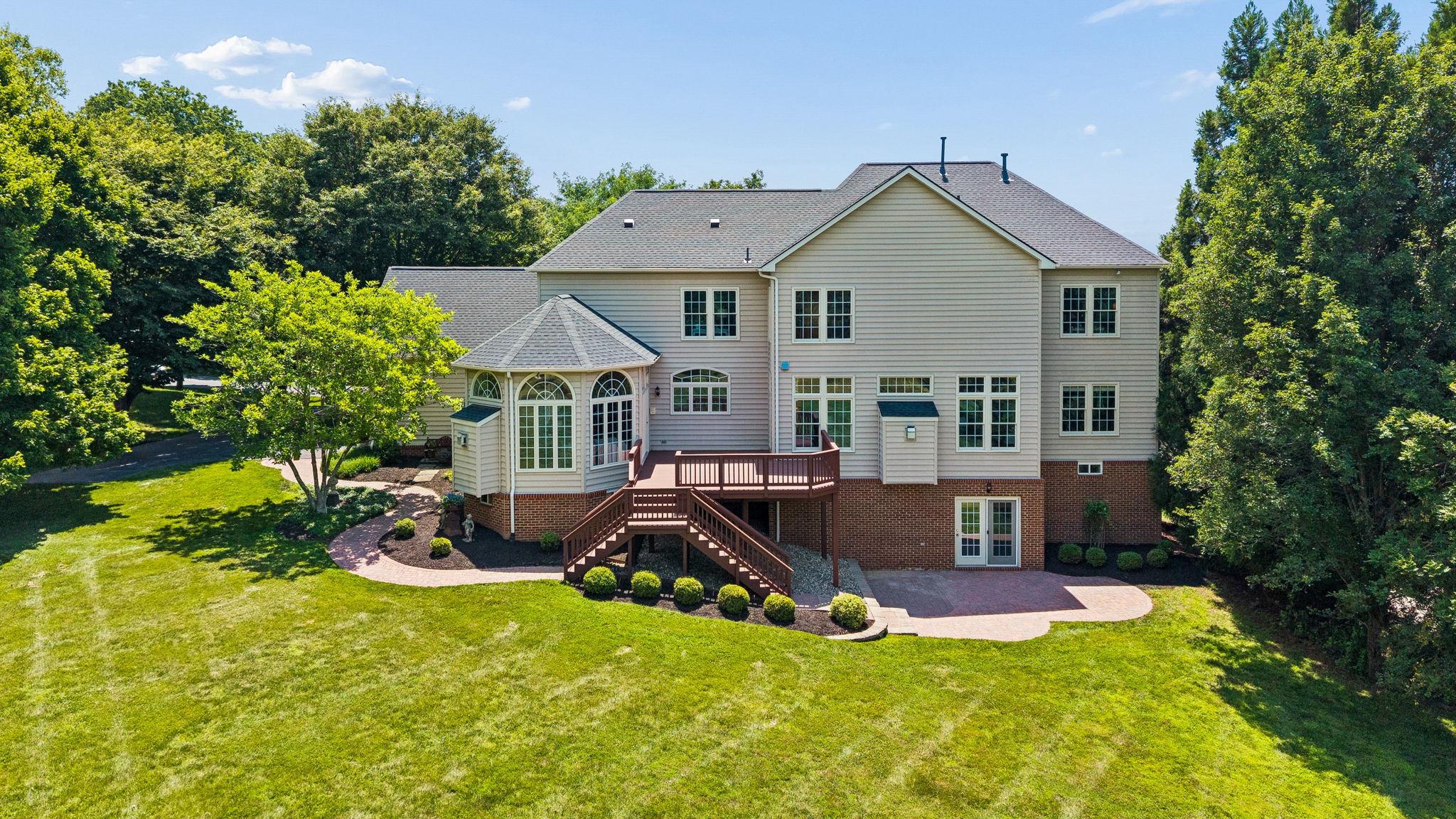 BRANTWOOD - Residential